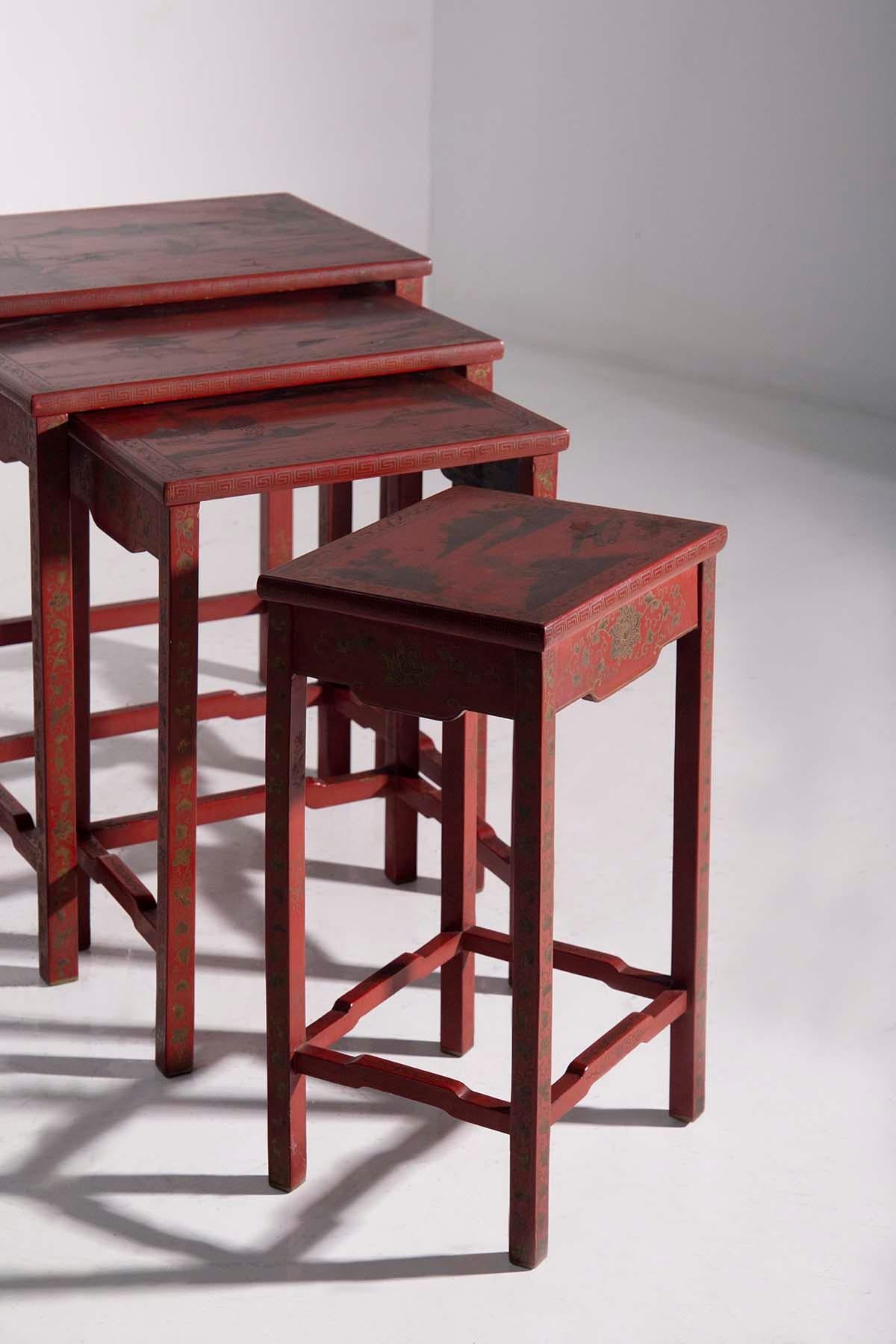 nid de table quartetto chinois laqué rouge 19-20e siècle en vente 7