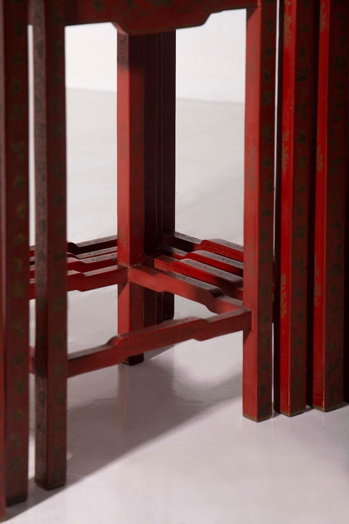 nid de table quartetto chinois laqué rouge 19-20e siècle en vente 8