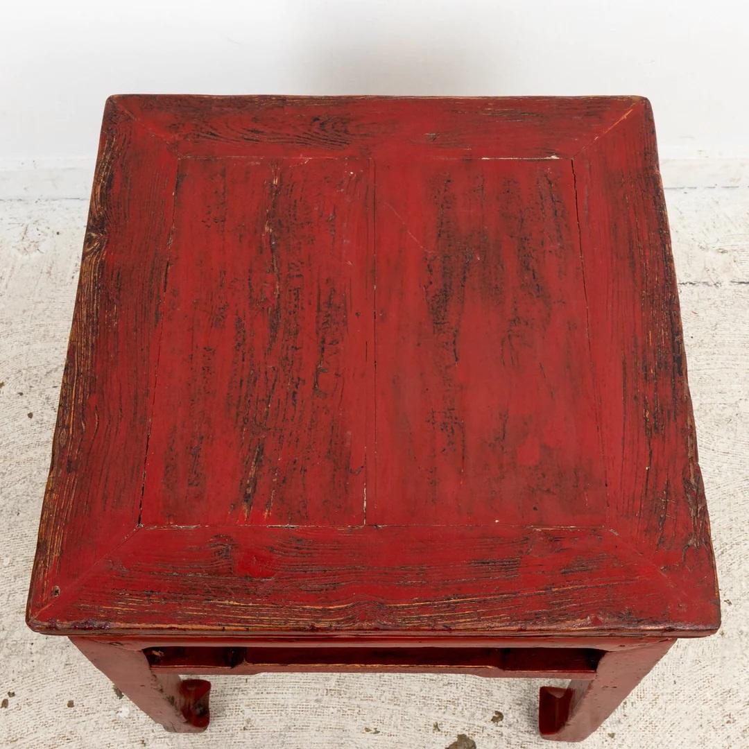 20th Century Red Lacquered Chinese Side Table For Sale