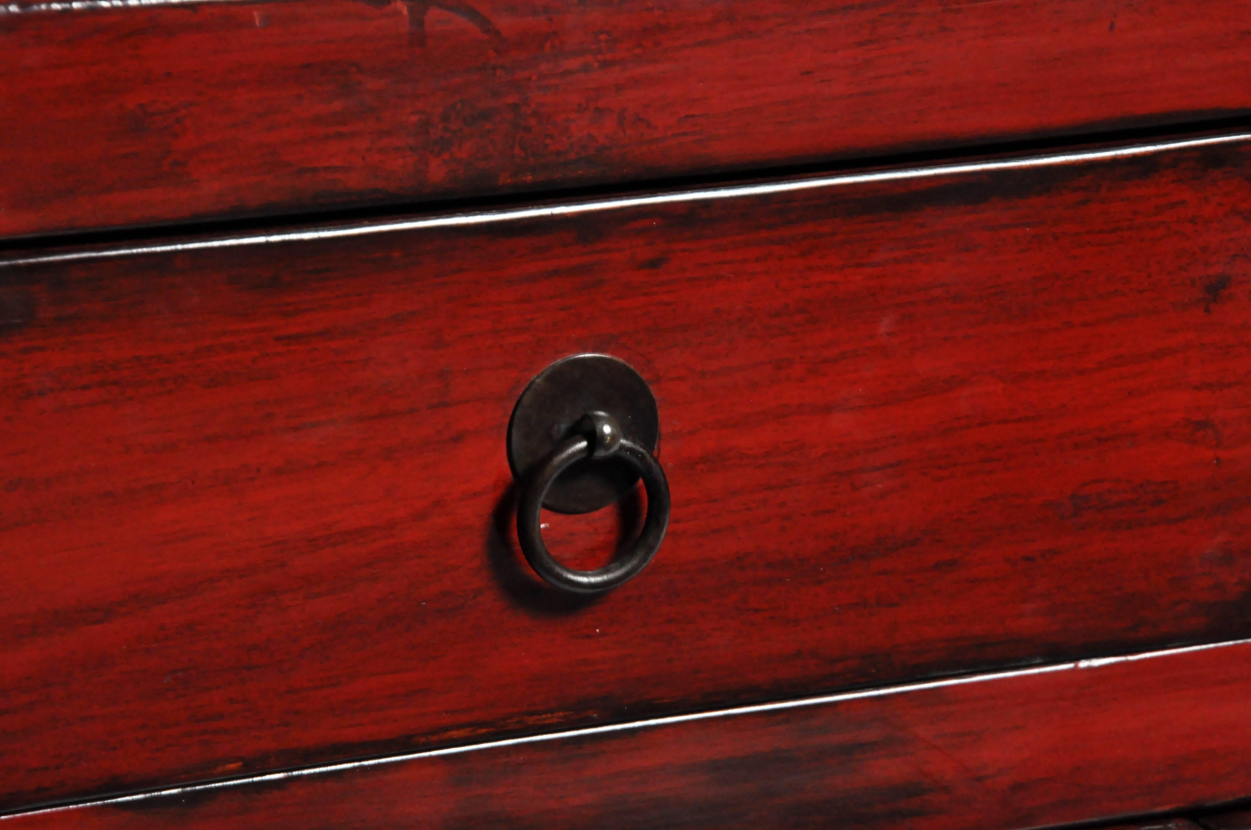Red Lacquered Chinese Sideboard with Five Drawers and Three Shelves 10