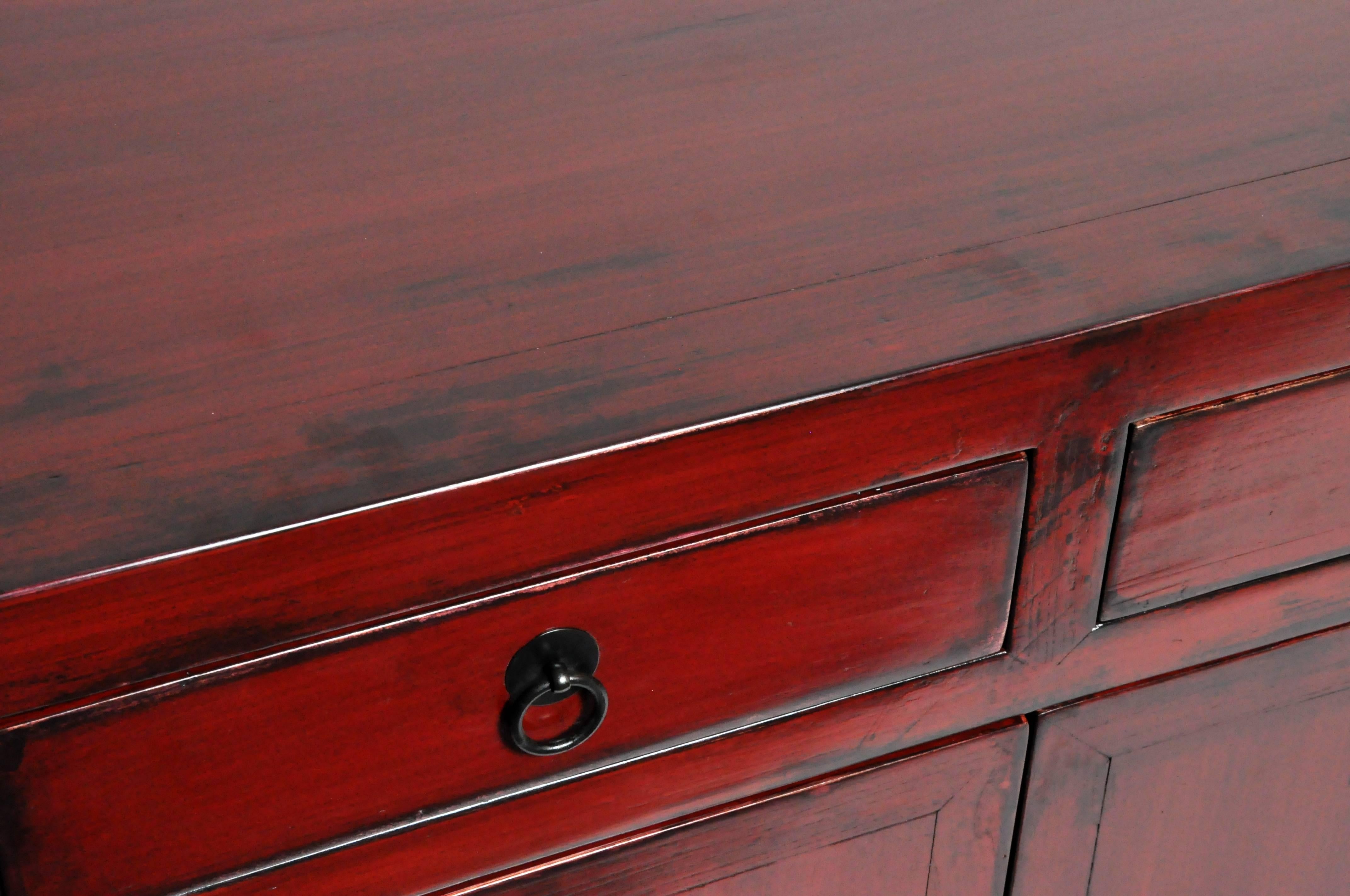 Red Lacquered Chinese Sideboard with Four Drawers and Bi-Folding Doors 13
