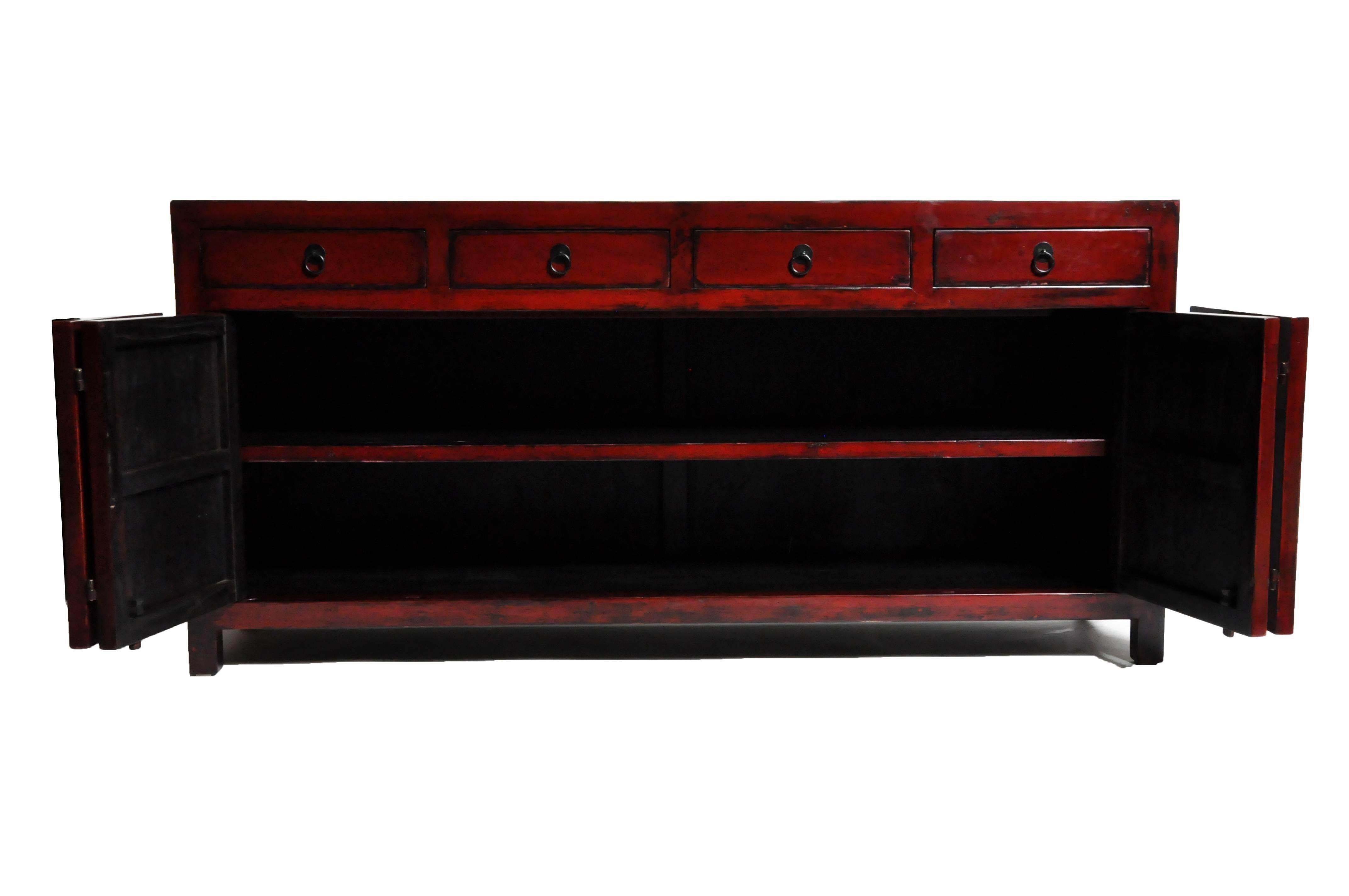 Red Lacquered Chinese Sideboard with Four Drawers and Bi-Folding Doors 1