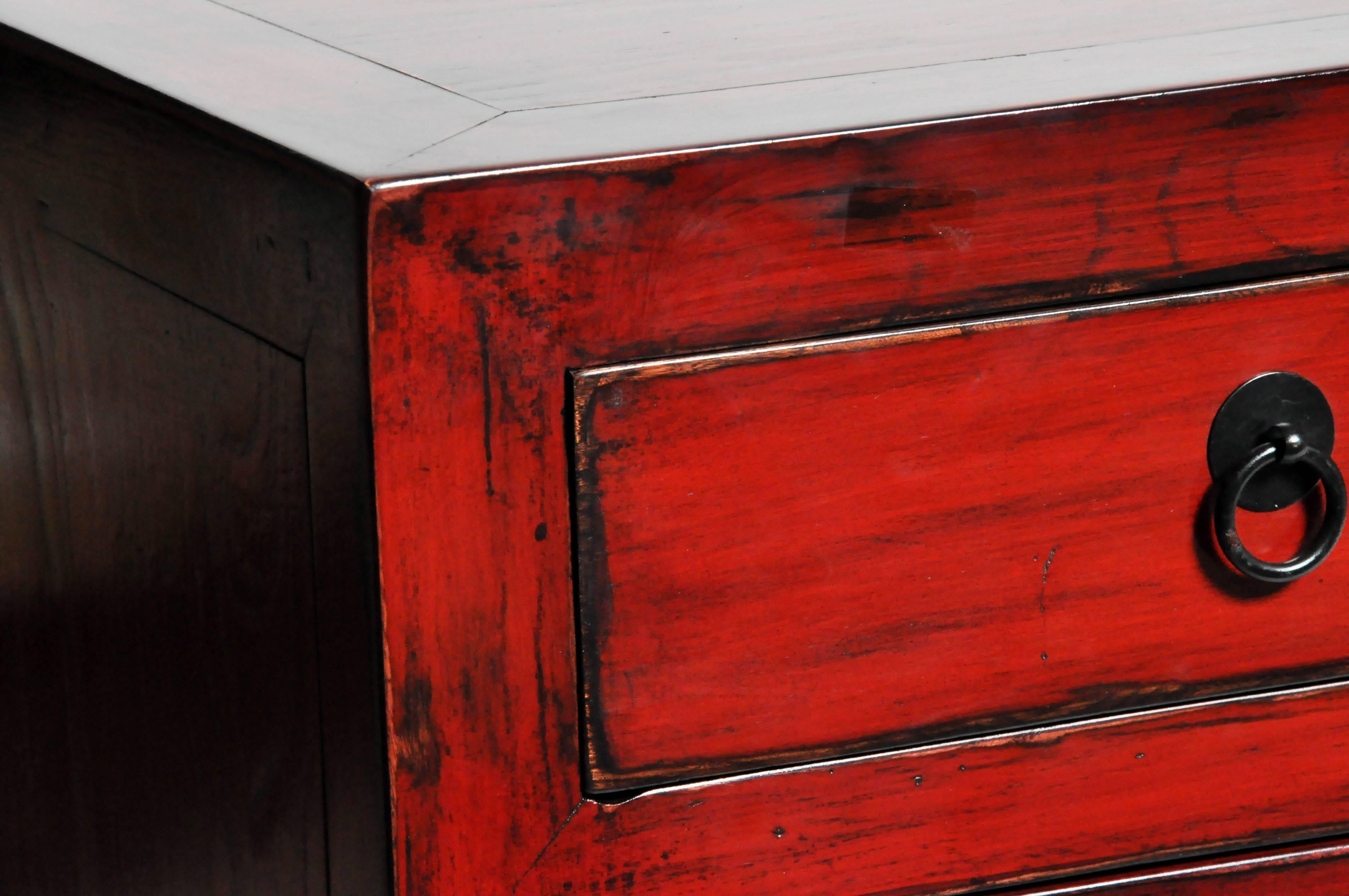 Red Lacquered Chinese Sideboard with Four Drawers 4