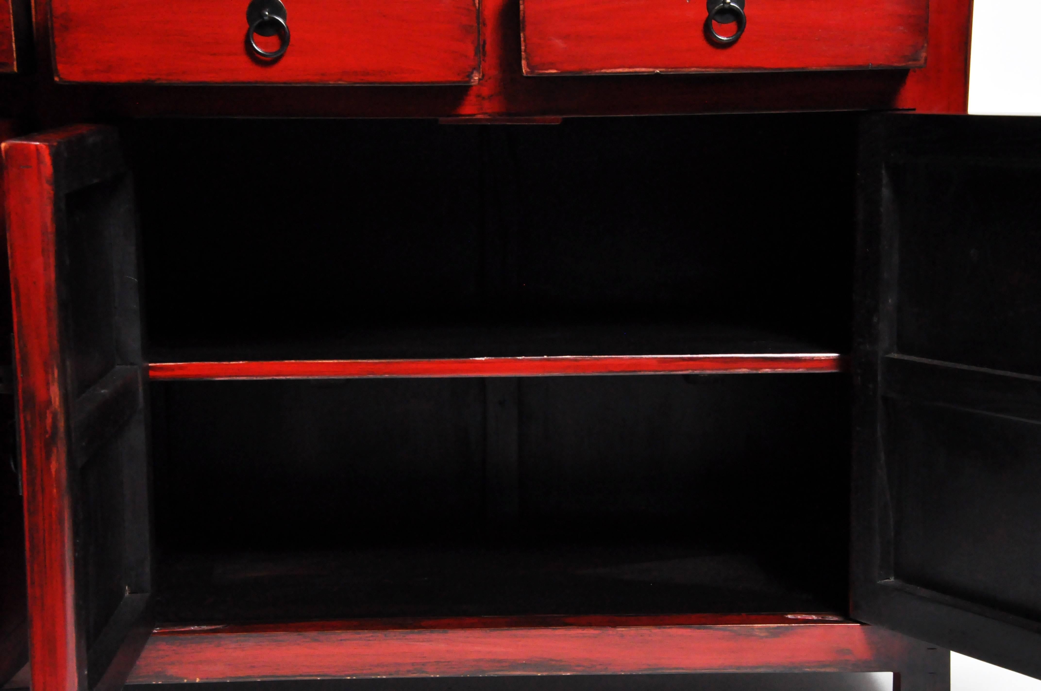 Red Lacquered Chinese Sideboard with Four Drawers 14