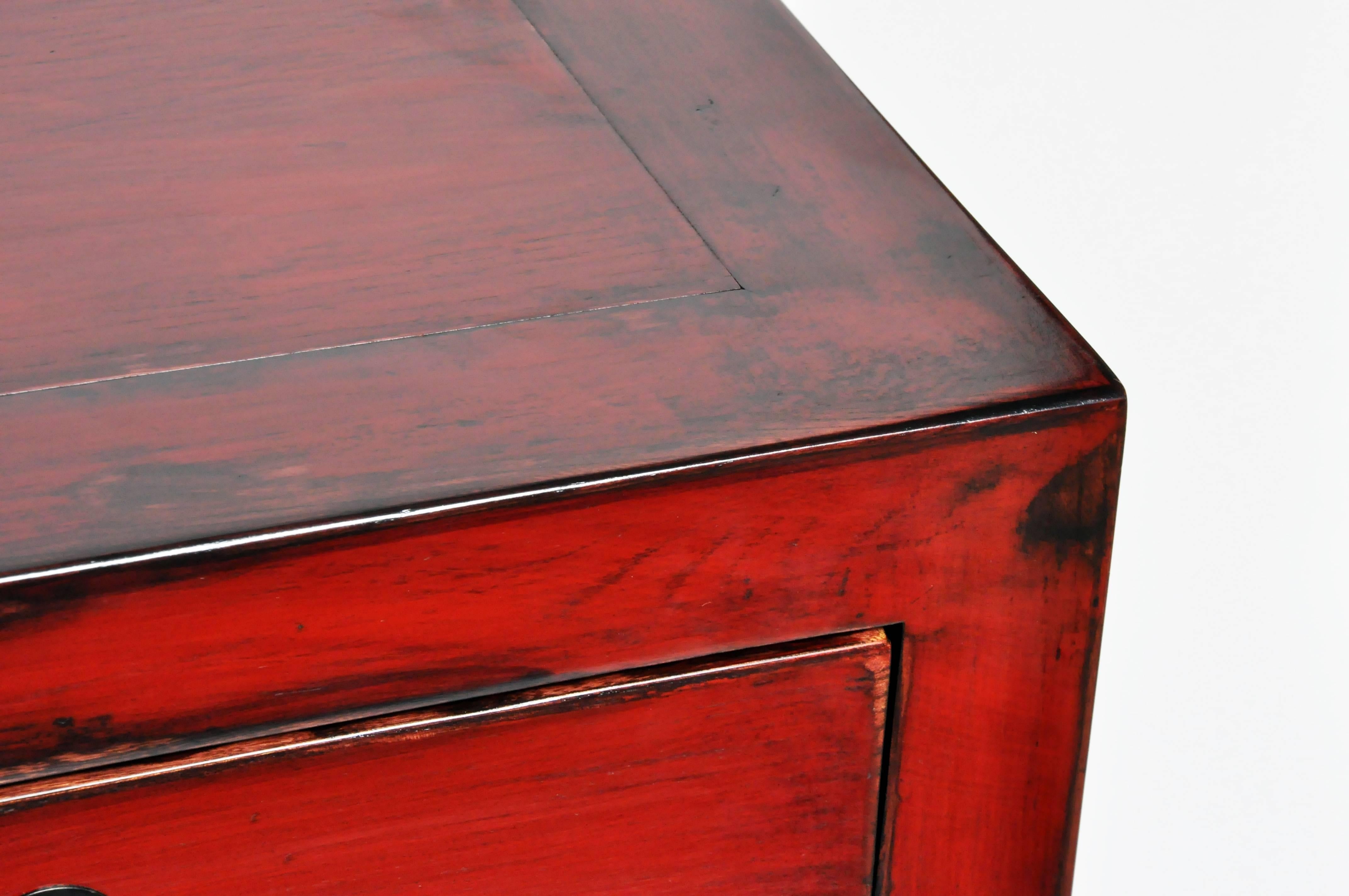 Red Lacquered Chinese Sideboard with Four Drawers 3