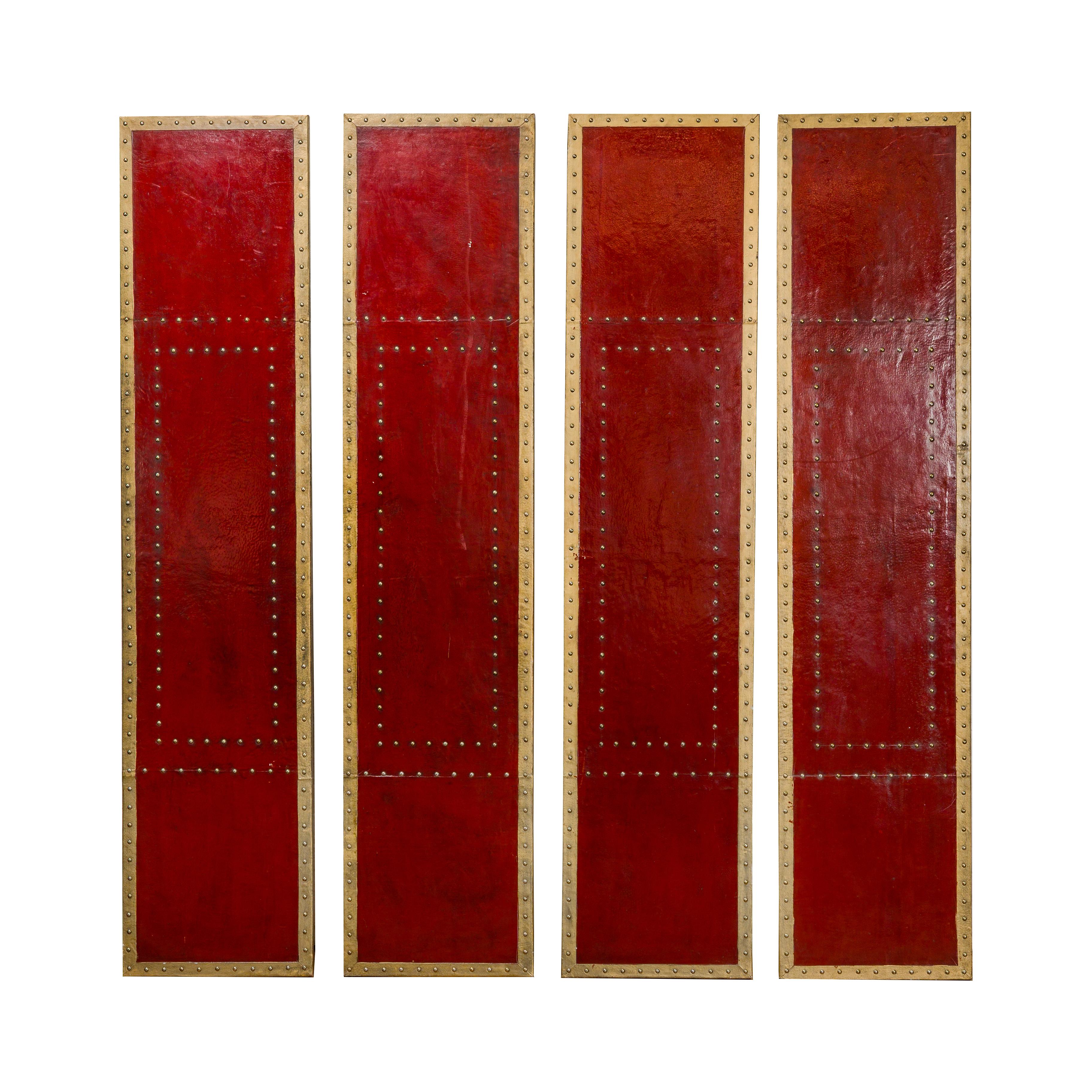 Red Lacquered Leather Four Panels with Brass Nailheads Accentuation, Vintage  For Sale 9
