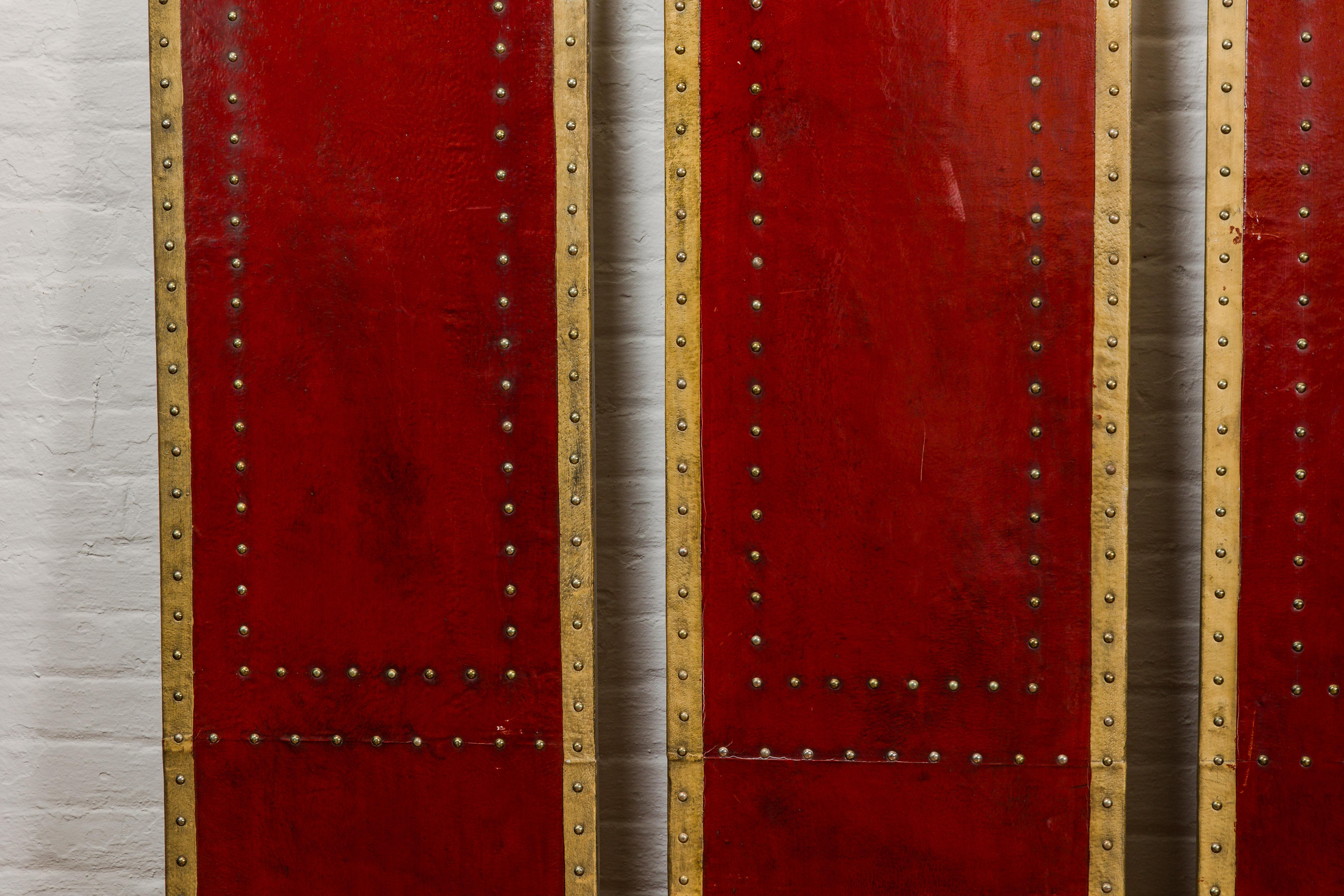 Red Lacquered Leather Four Panels with Brass Nailheads Accentuation, Vintage  For Sale 1