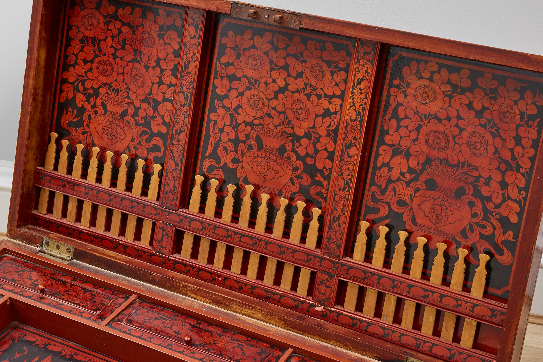 Red Lacquered Painted Chinese Trunk with Compartments and Counters Early 20th C. 6