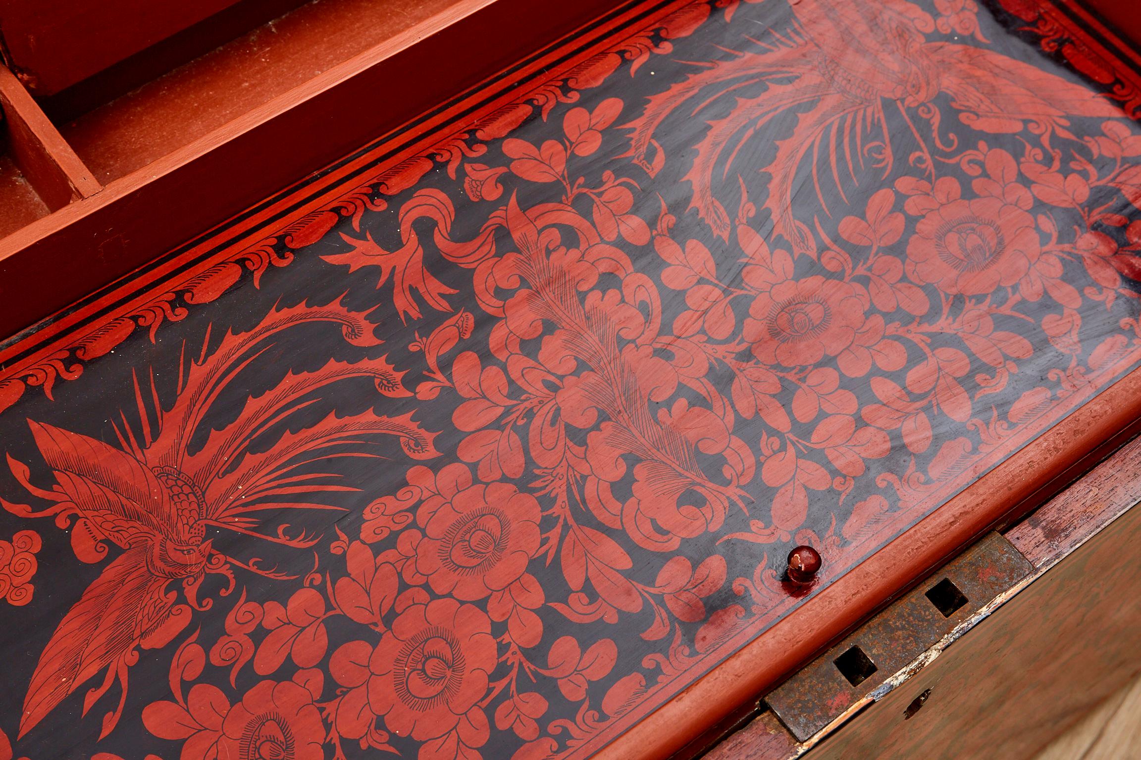 Red Lacquered Painted Chinese Trunk with Compartments and Counters Early 20th C. 1