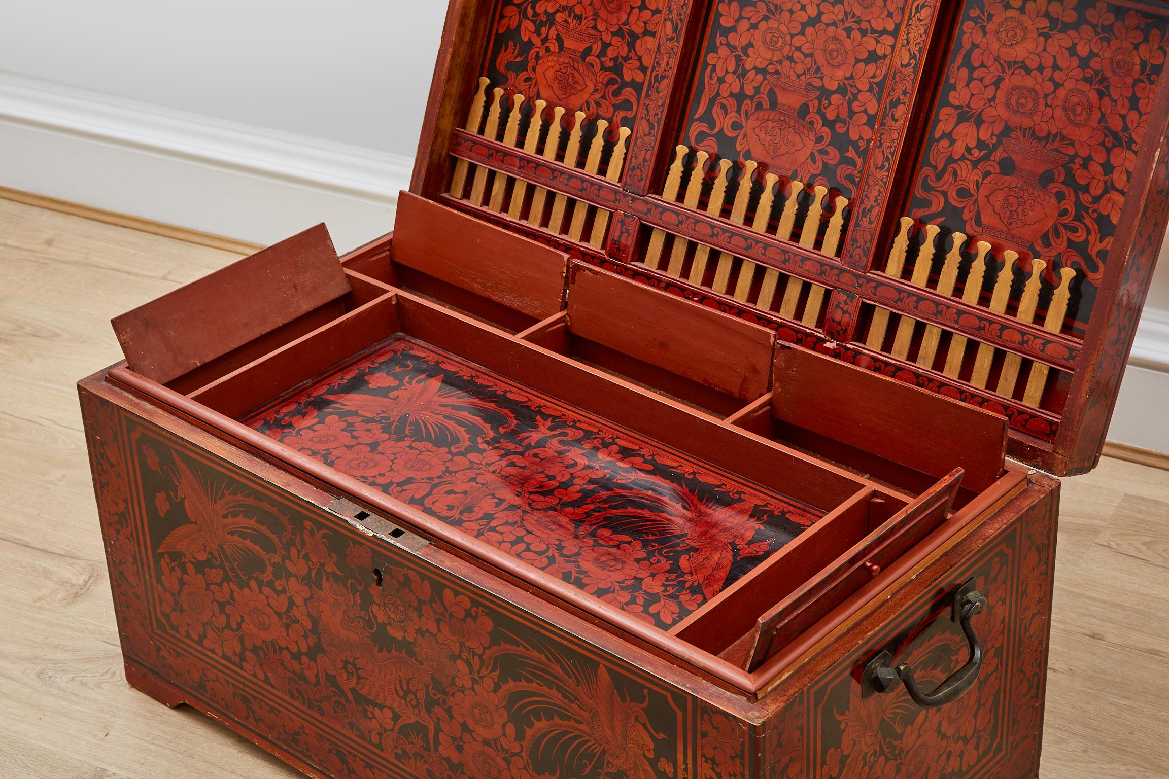 Red Lacquered Painted Chinese Trunk with Compartments and Counters Early 20th C. 3