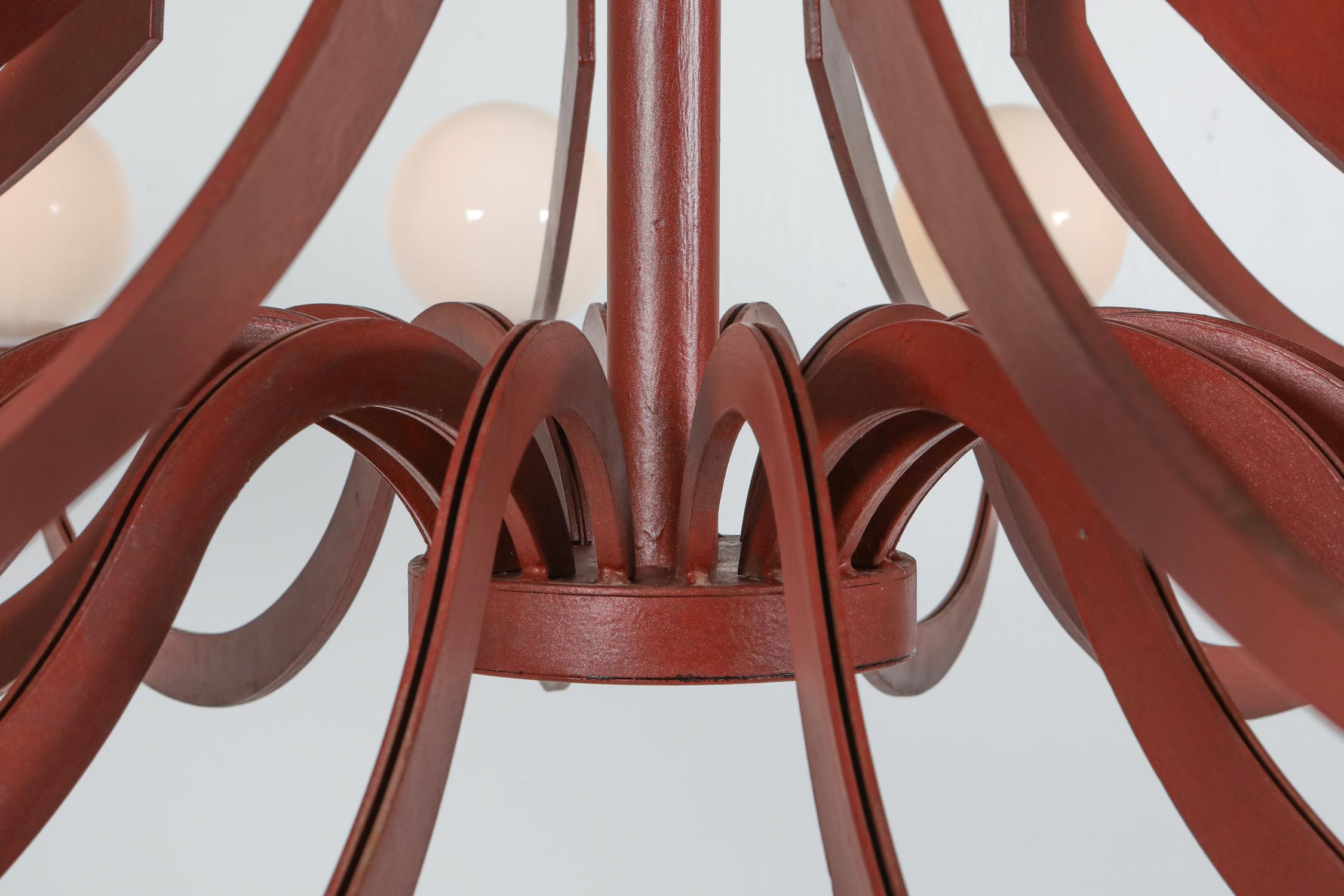 Red Lacquered Postmodern Chandelier Lapo Binazzi 'Attributed' In Excellent Condition In Antwerp, BE