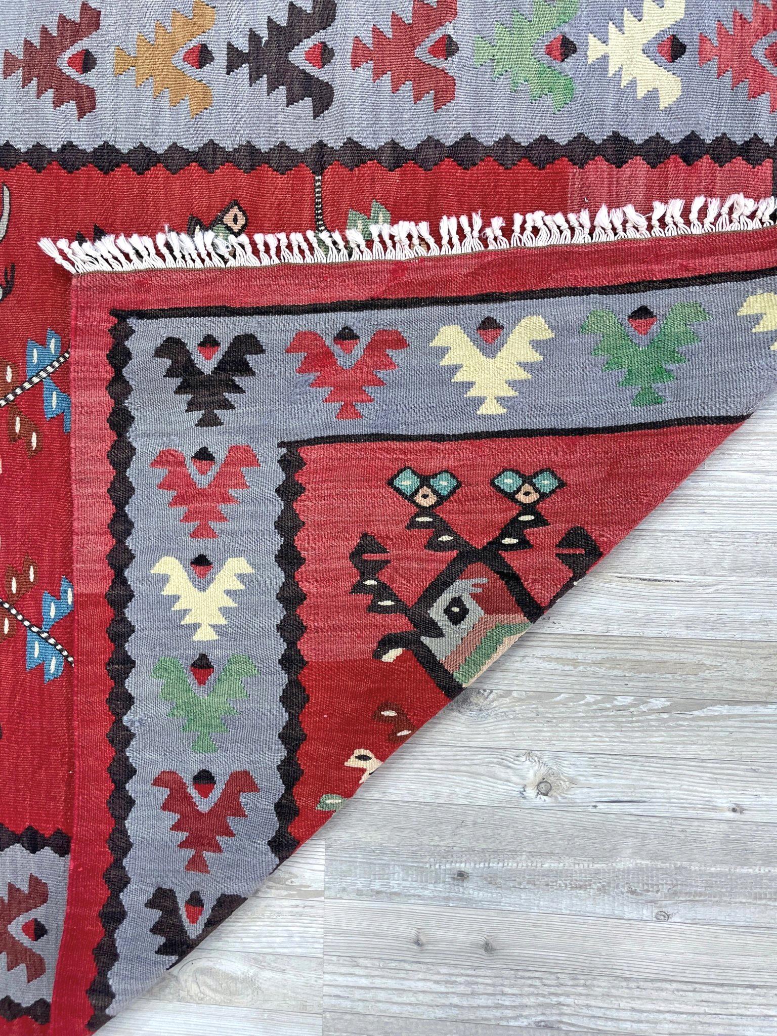 Kilim balcanico rosso e lavanda Pirot - Tappeto Vintage a trama piatta (3′×5′) - Europa degli anni '60 in vendita 1