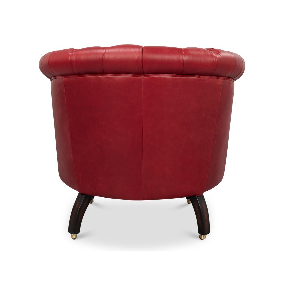 Asiatique Chaise à dossier en cuir rouge en vente