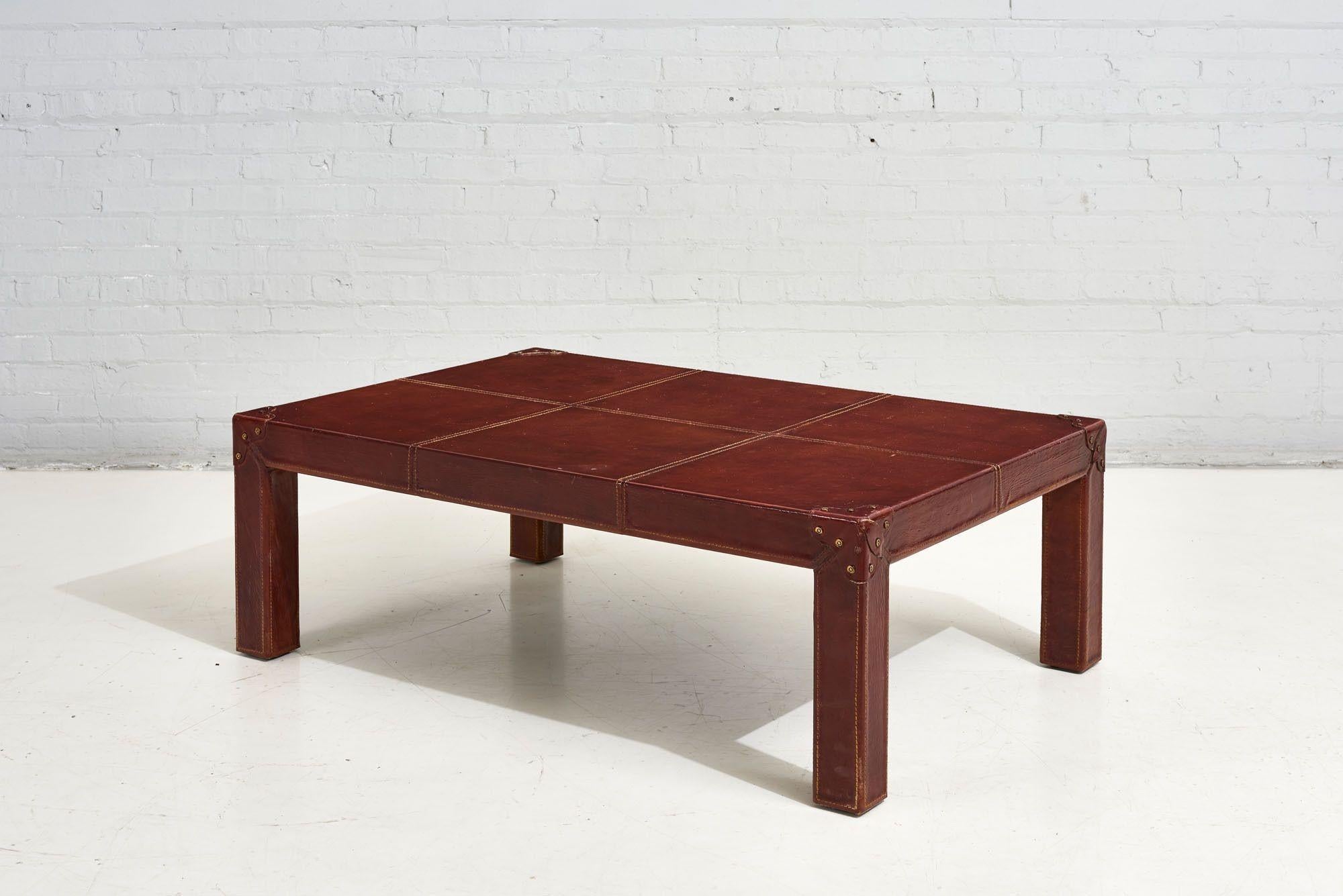 Mid-20th Century Red Leather Campaign Coffee Table, 1960