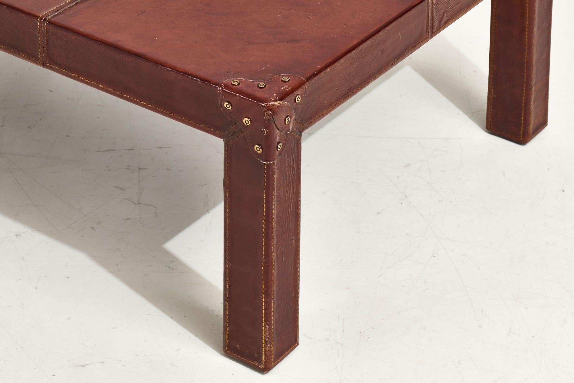 Red Leather Campaign Coffee Table, 1960 4