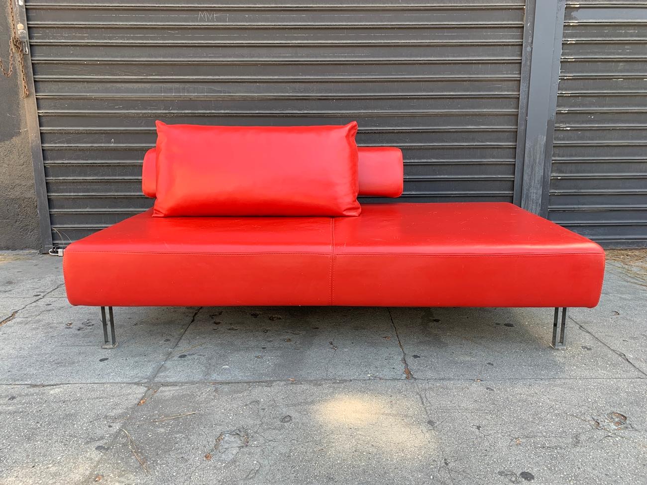 Red Leather Chaise by Nicoletti Italia 2
