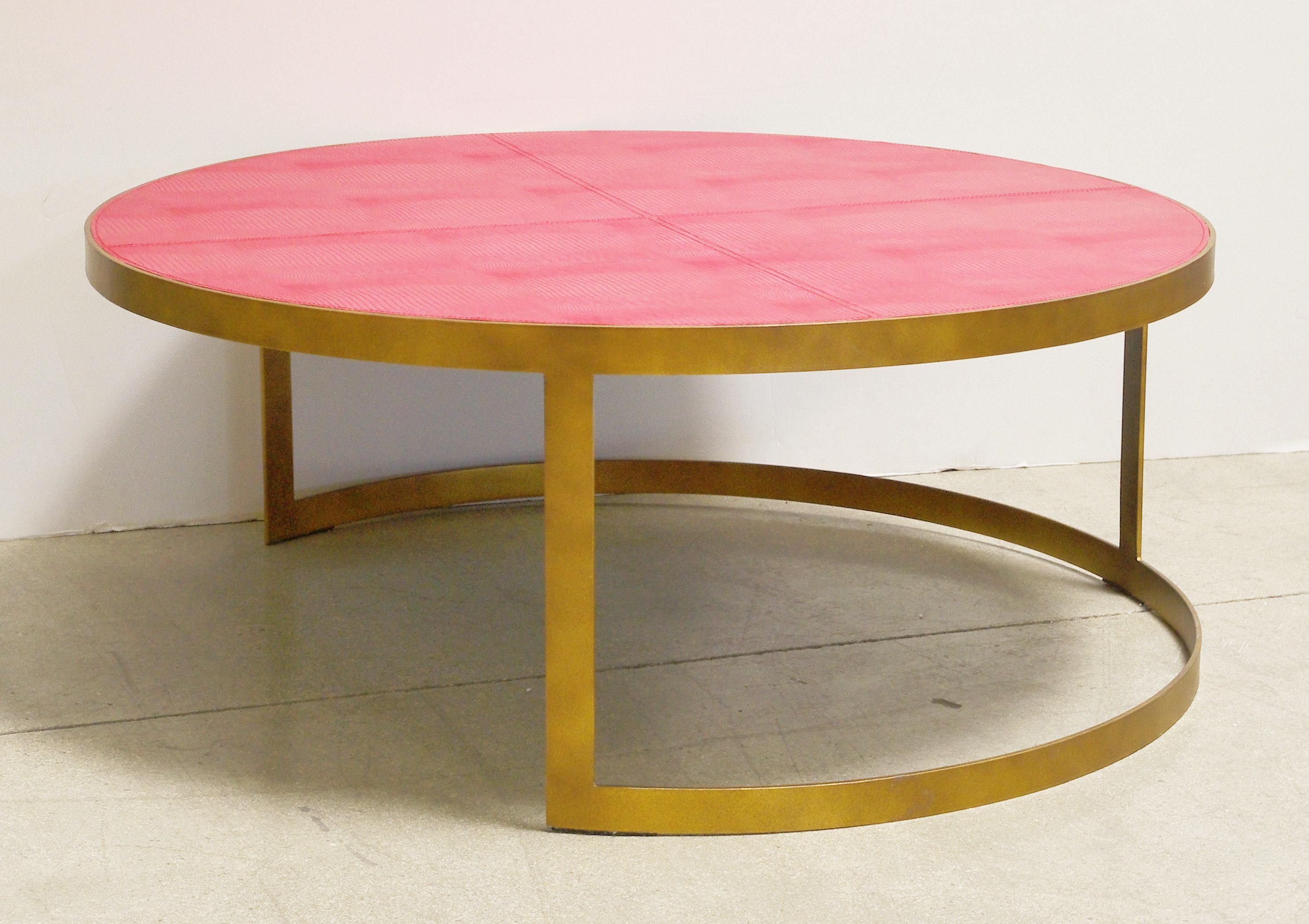 Coffee table with red leather pressed lizard effect and painted brass metal base, designed by Fabio Bergomi for Fabio Ltd / Made in Italy
Measures: diameter 39.5 inches, height 16 inches
1 in stock in Palm Springs on FINAL CLEARANCE SALE for $1,199