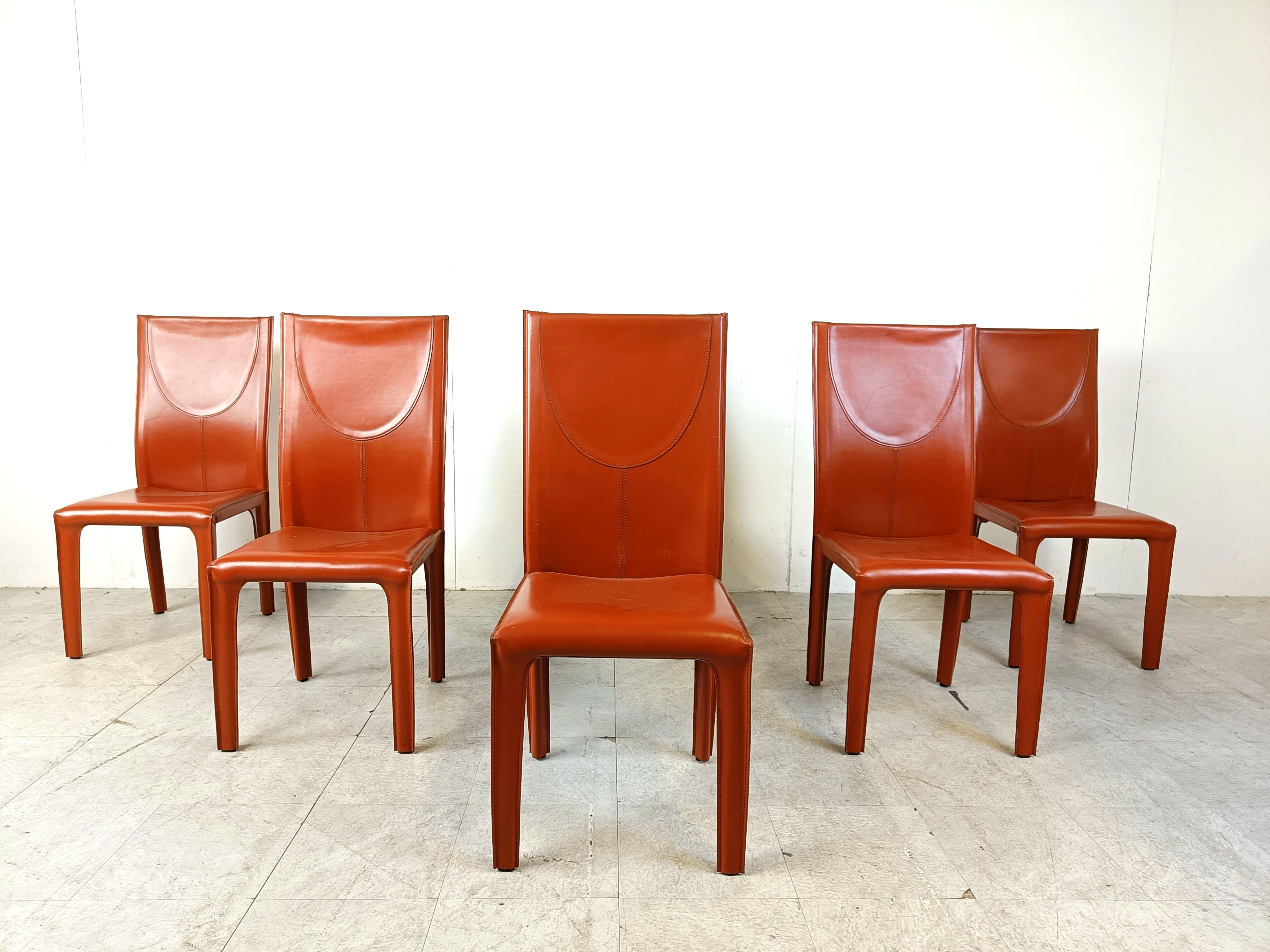 Italian Red leather dining chairs by Arper italy, 1980s - set of 6 For Sale
