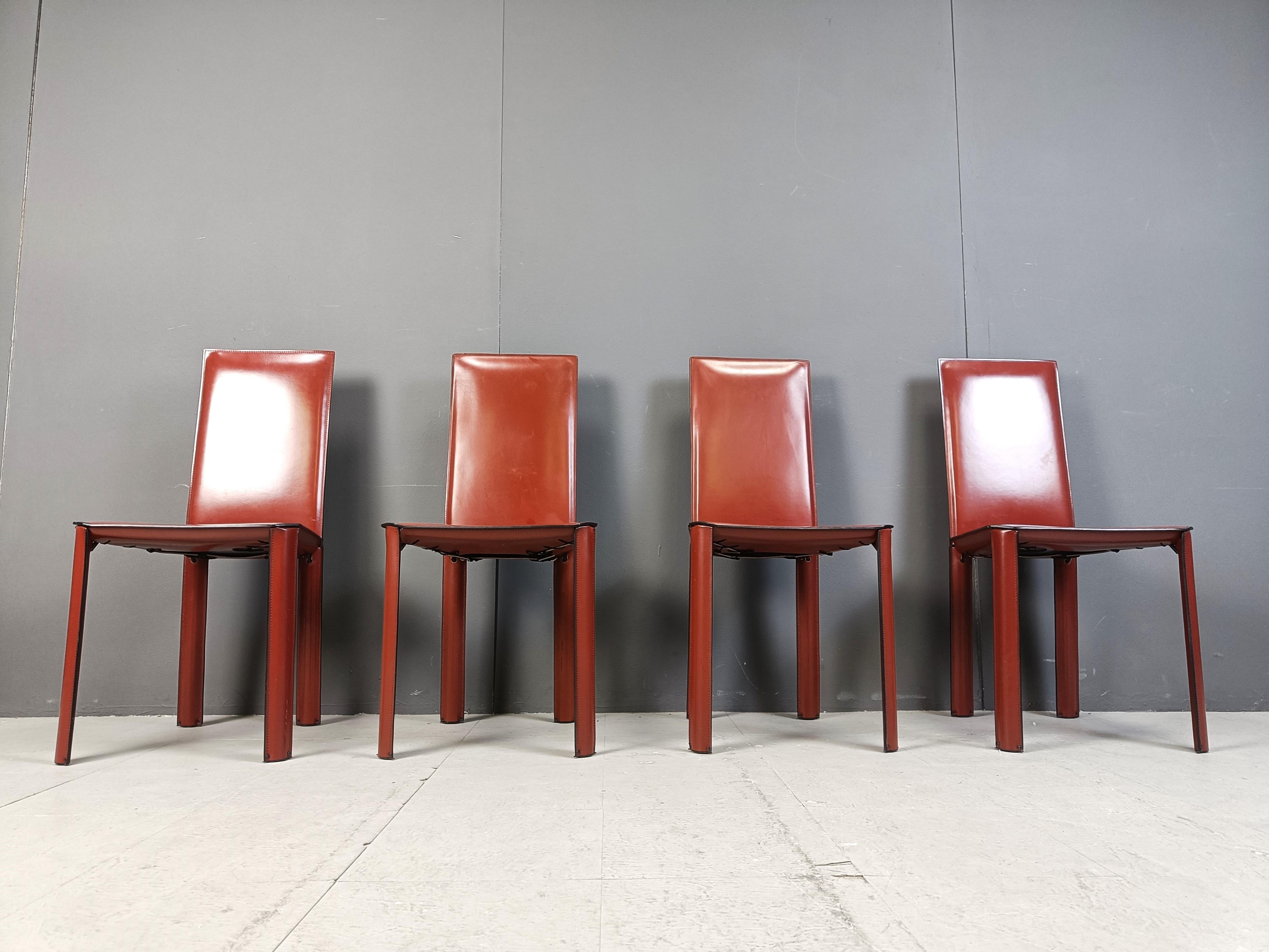 Sillas de comedor de piel roja de De Couro Brasil, años 80 - set de 4 finales del siglo XX