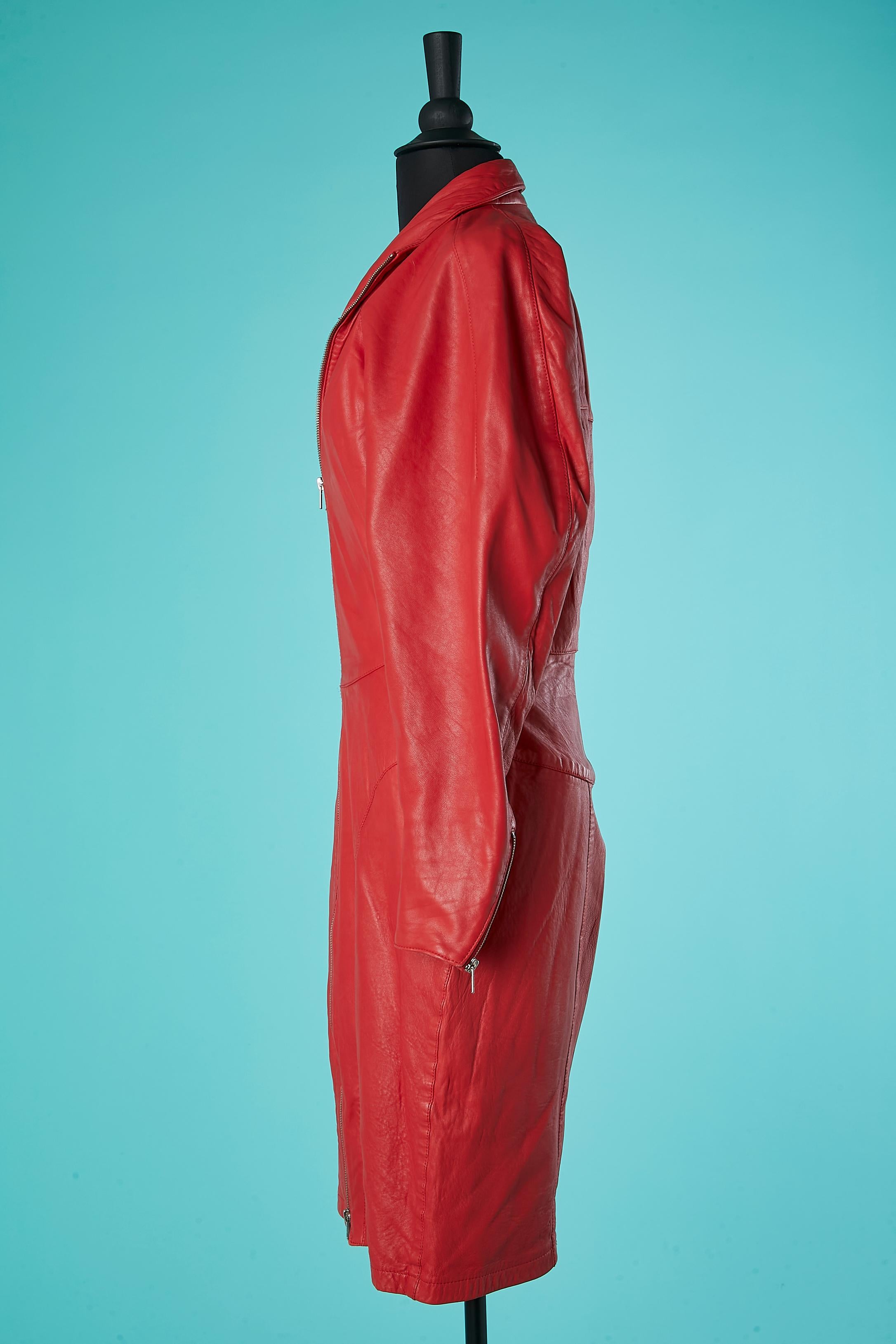Robe en cuir rouge avec fermeture éclair  Michael Hoban pour North Beach Leather des années 1980  en vente 1