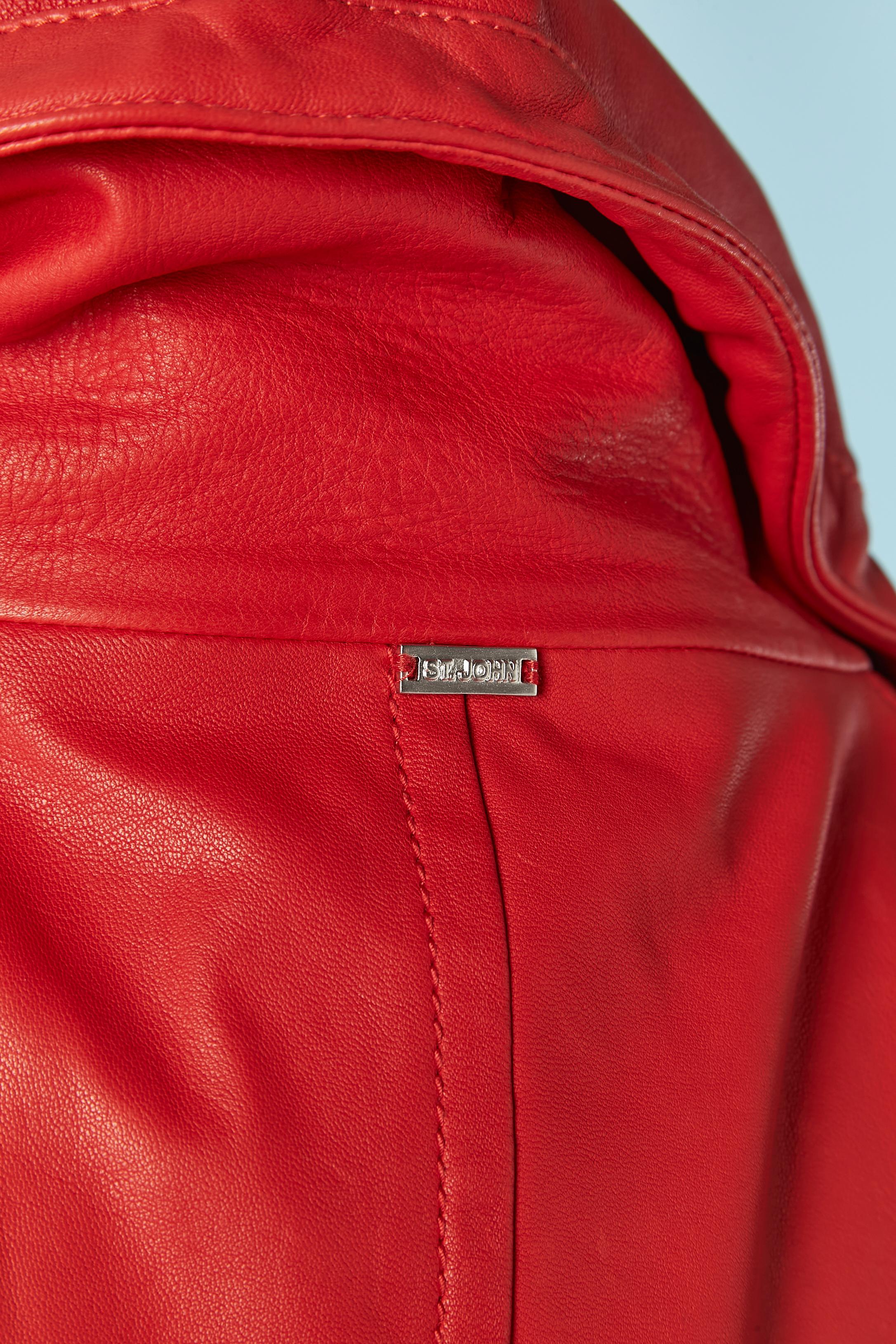Chaqueta de cuero roja ST JOHN en venta 1