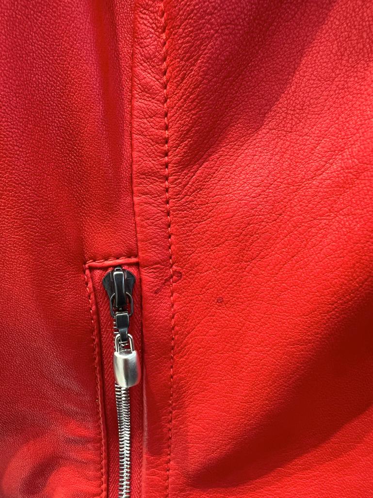 Chaqueta de cuero roja ST JOHN en venta 2