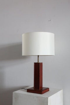 Lámpara de cuero rojo