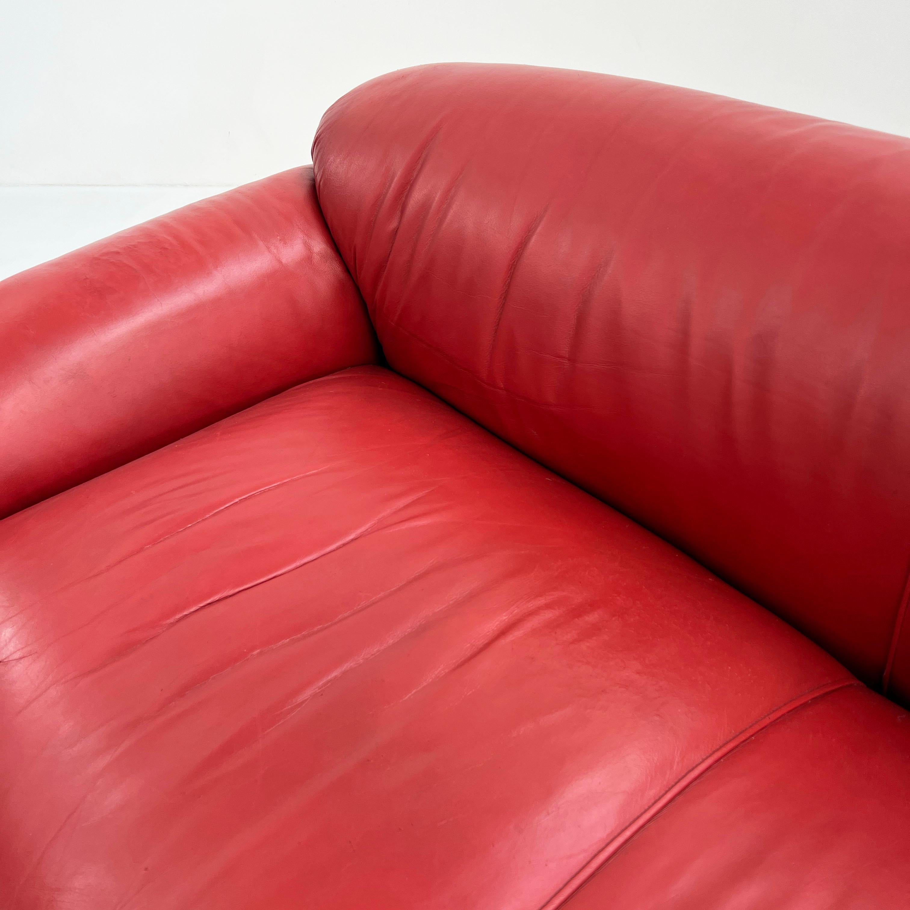 Red Leather Sesann 2-seater Sofa by Gianfranco Frattini for Cassina, 1970s 7