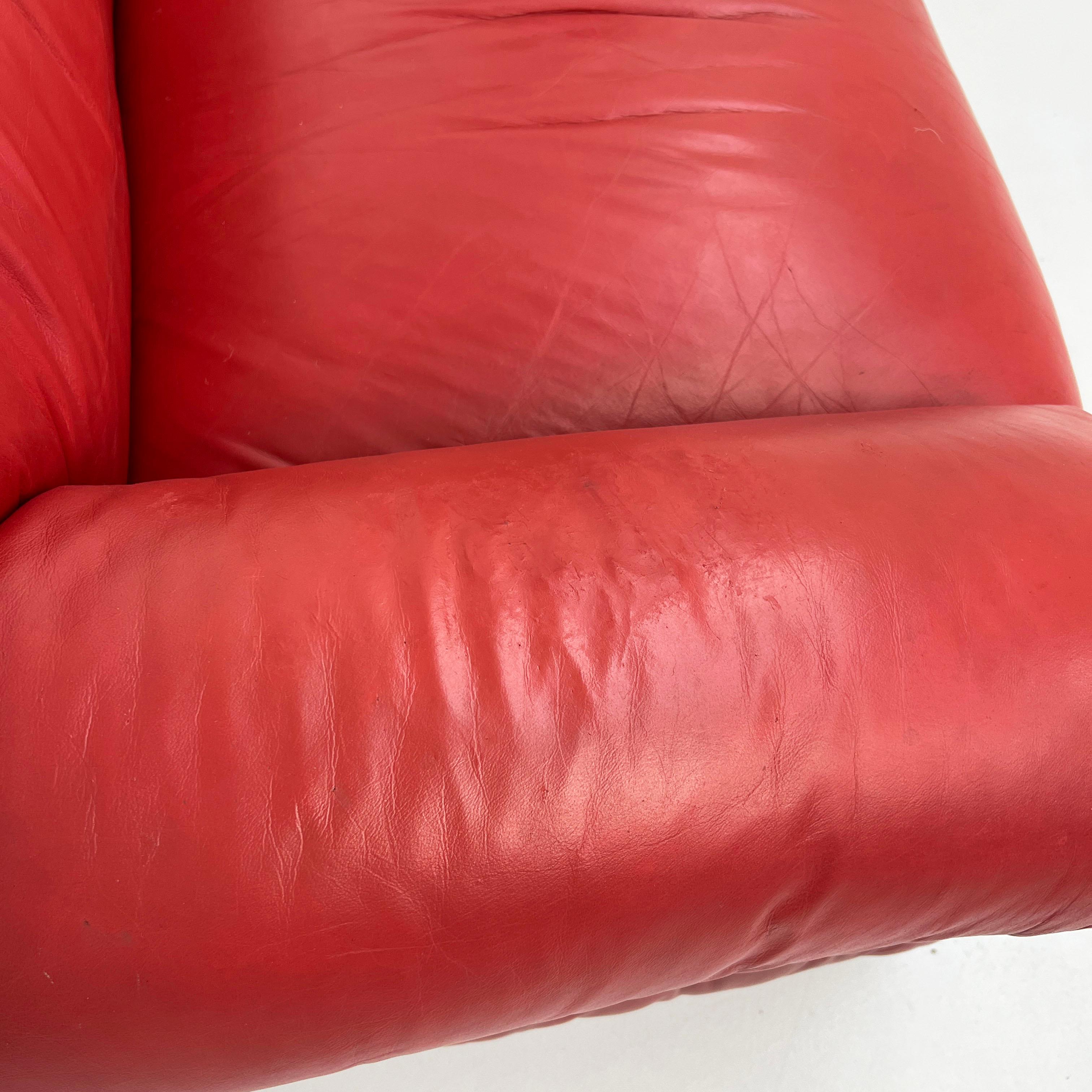 Red Leather Sesann 2-seater Sofa by Gianfranco Frattini for Cassina, 1970s 2