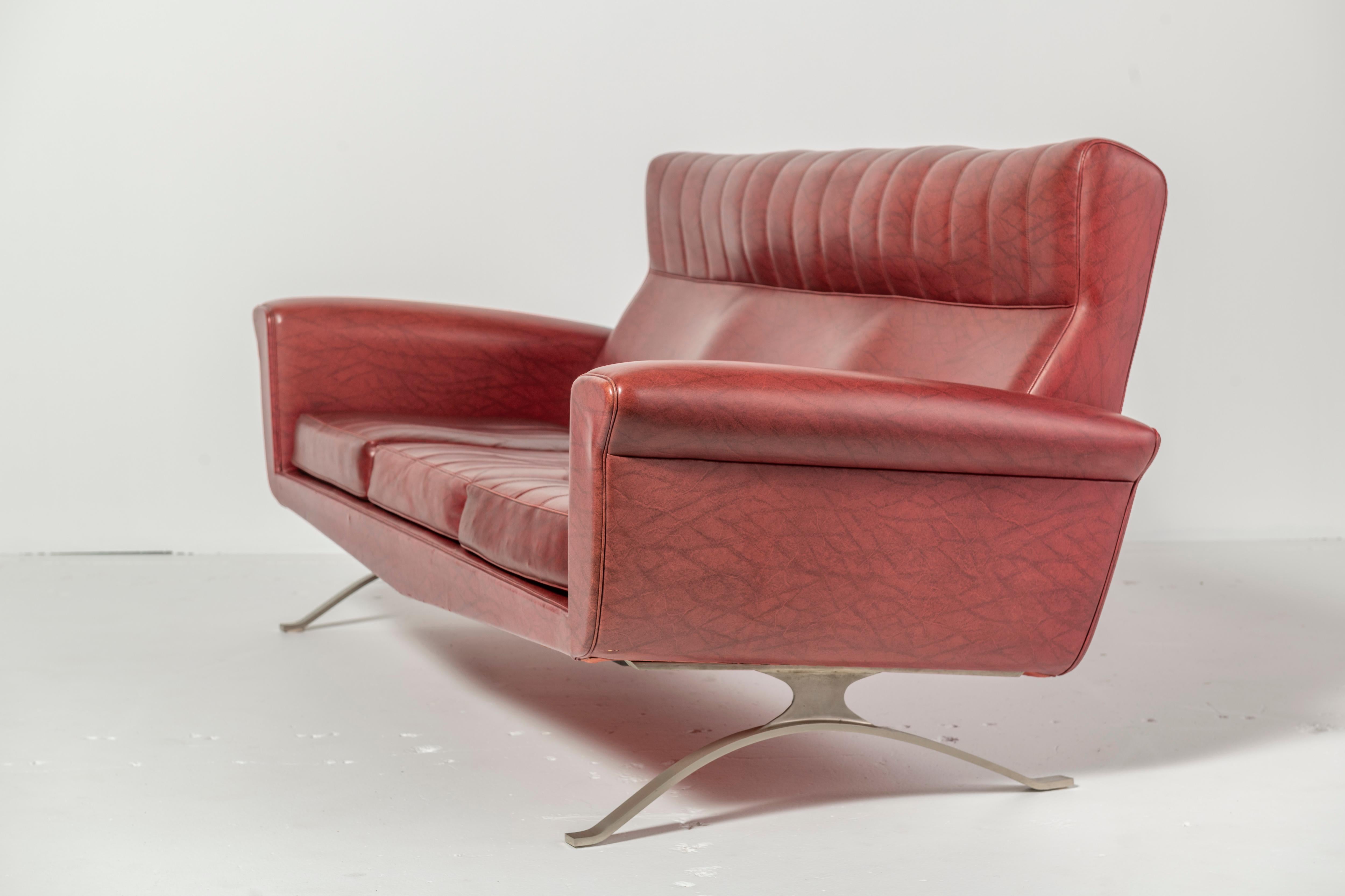 Red Leather Sofa by Augusto Bozzi for Saporiti, 1950s 1