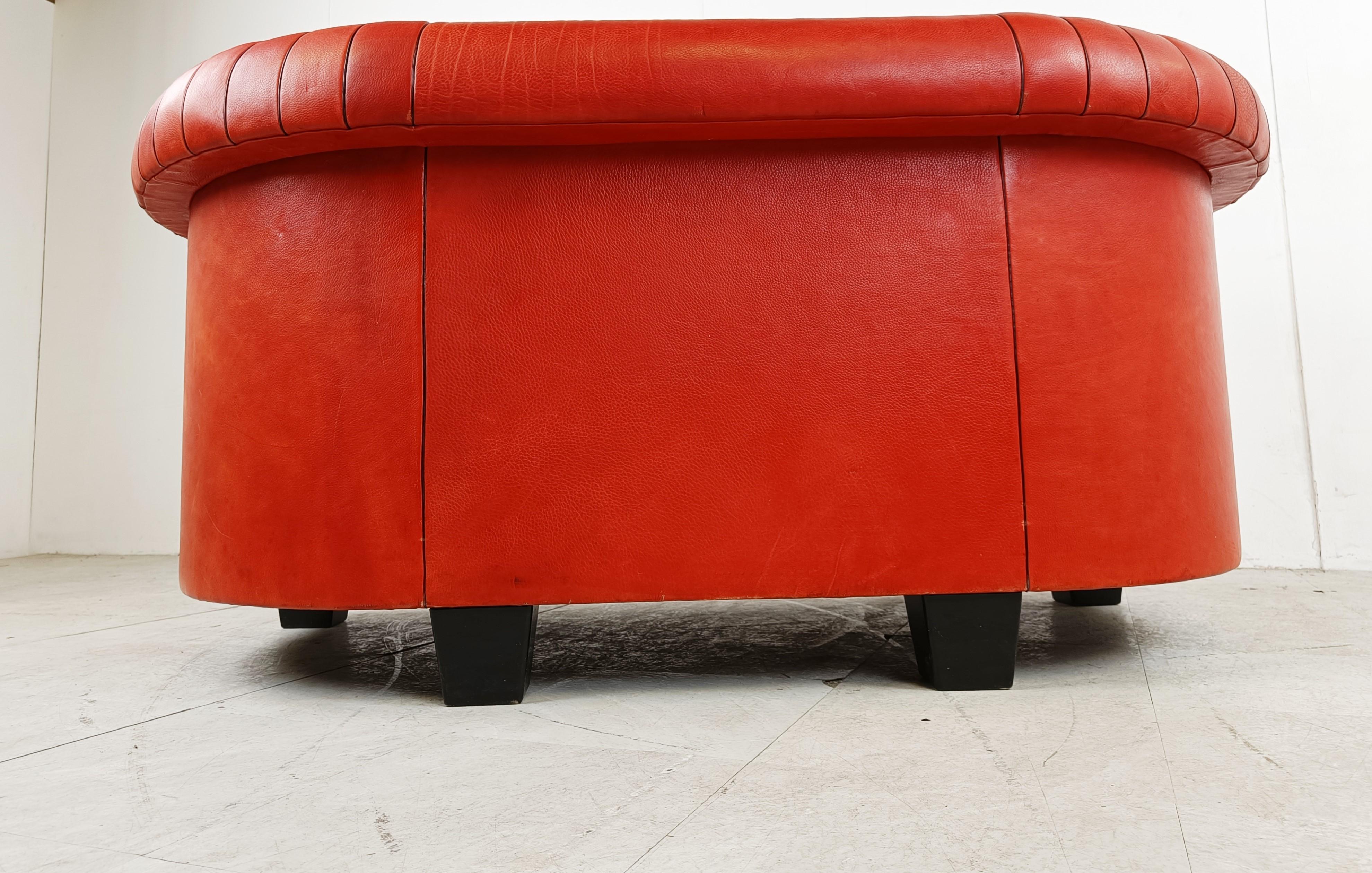 Red leather sofa by Desede model DS700, 1990s  For Sale 3
