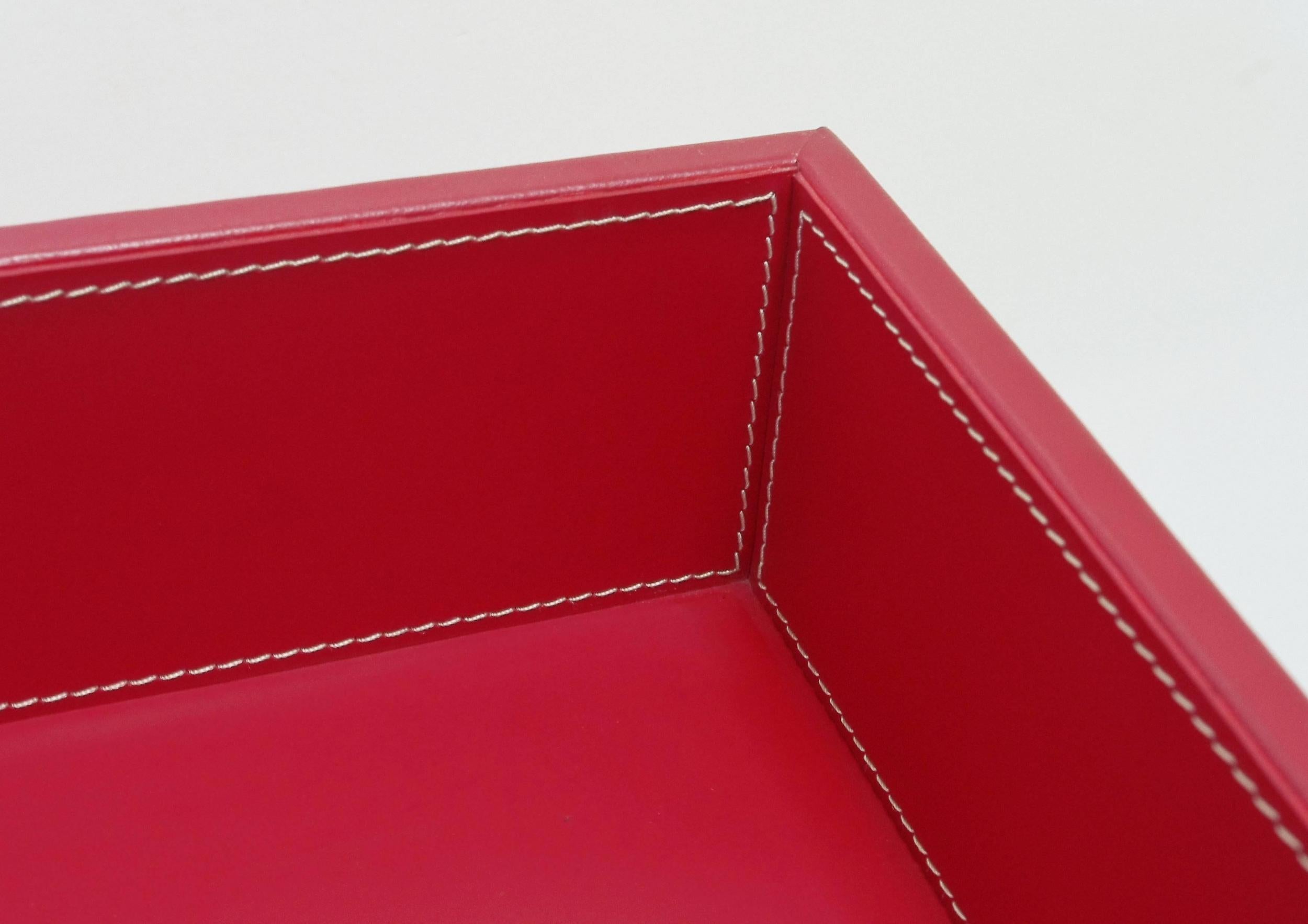 Late 20th Century Red Leather and Stainless Steel Tray Table, Italy, 1980s For Sale