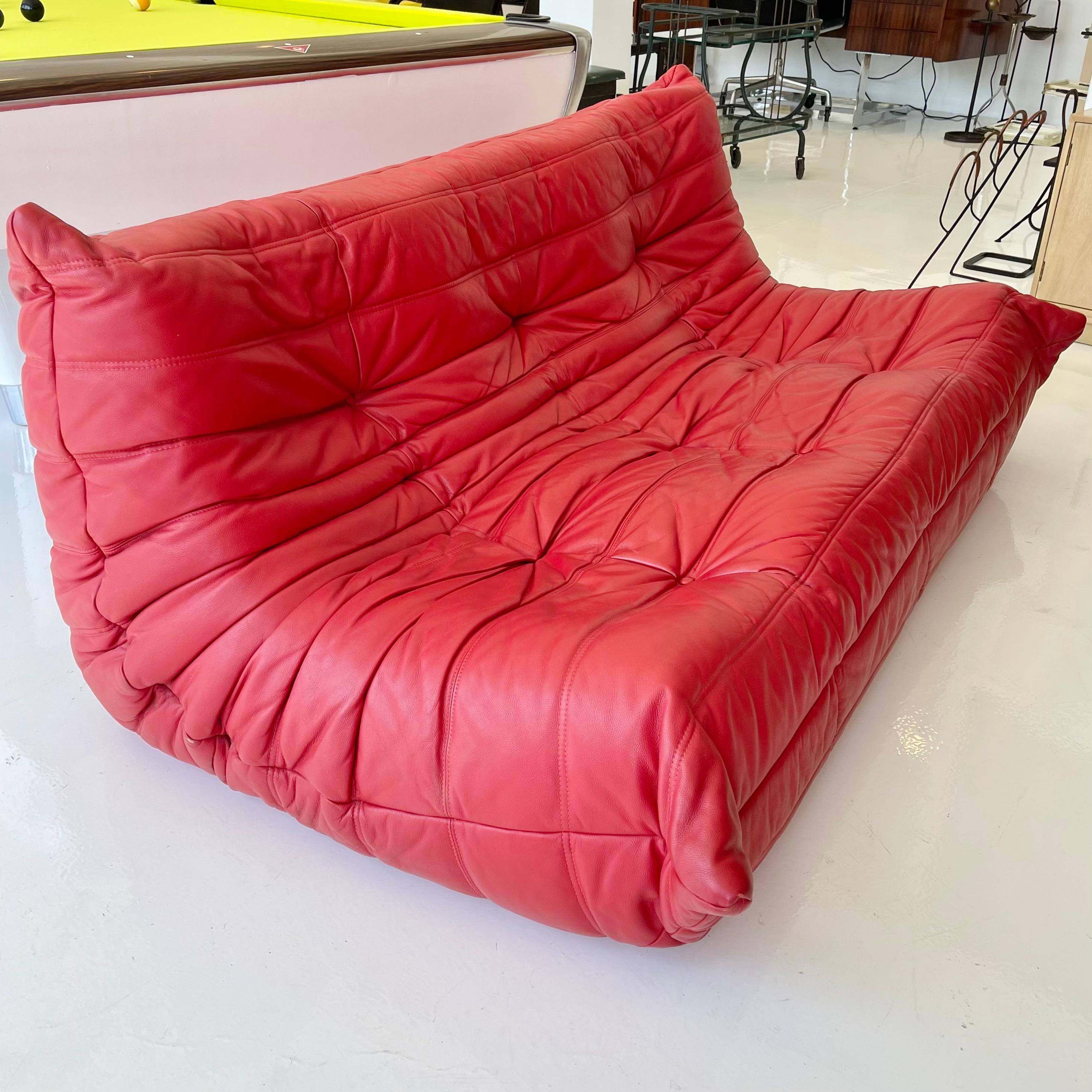 togo couch red