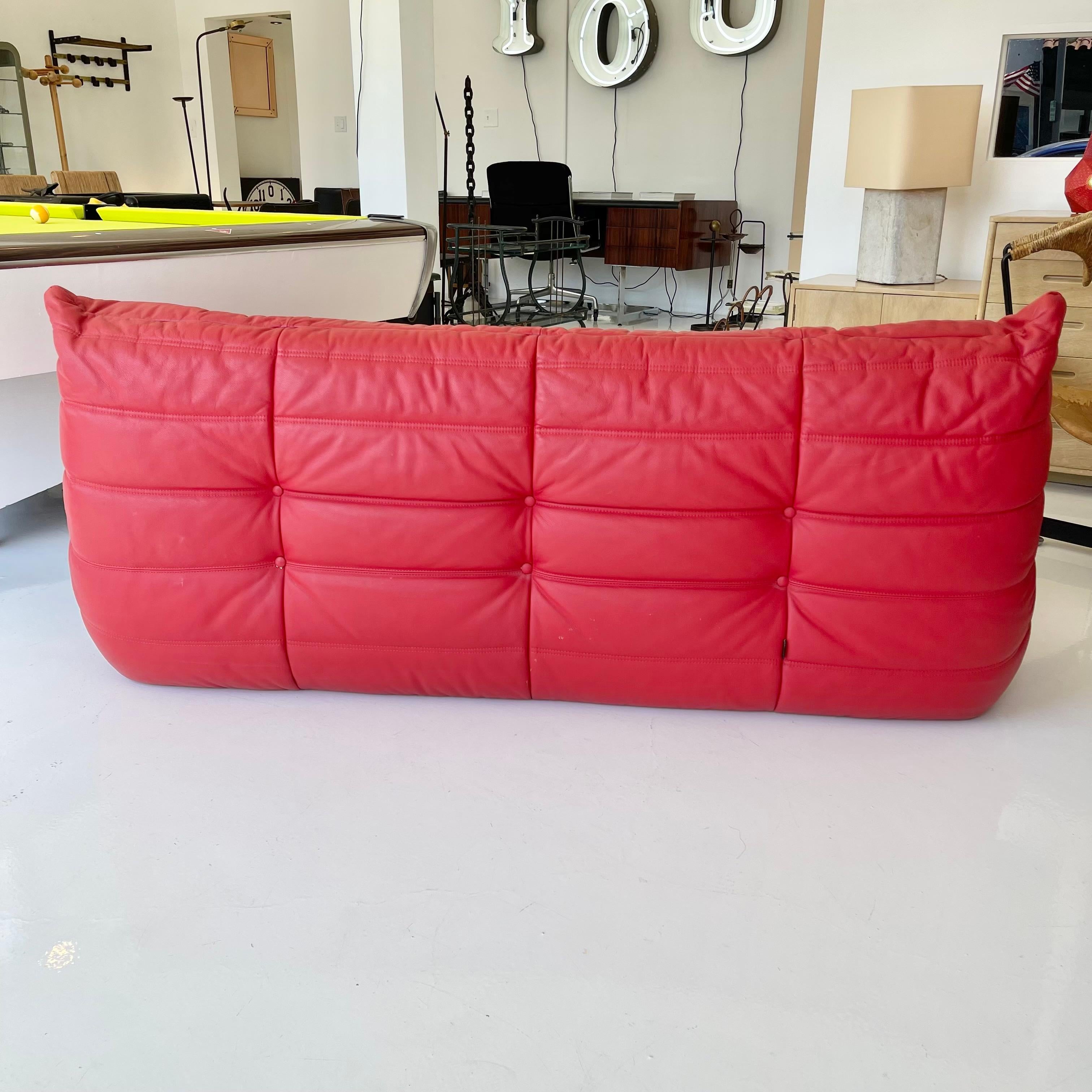 togo sofa red
