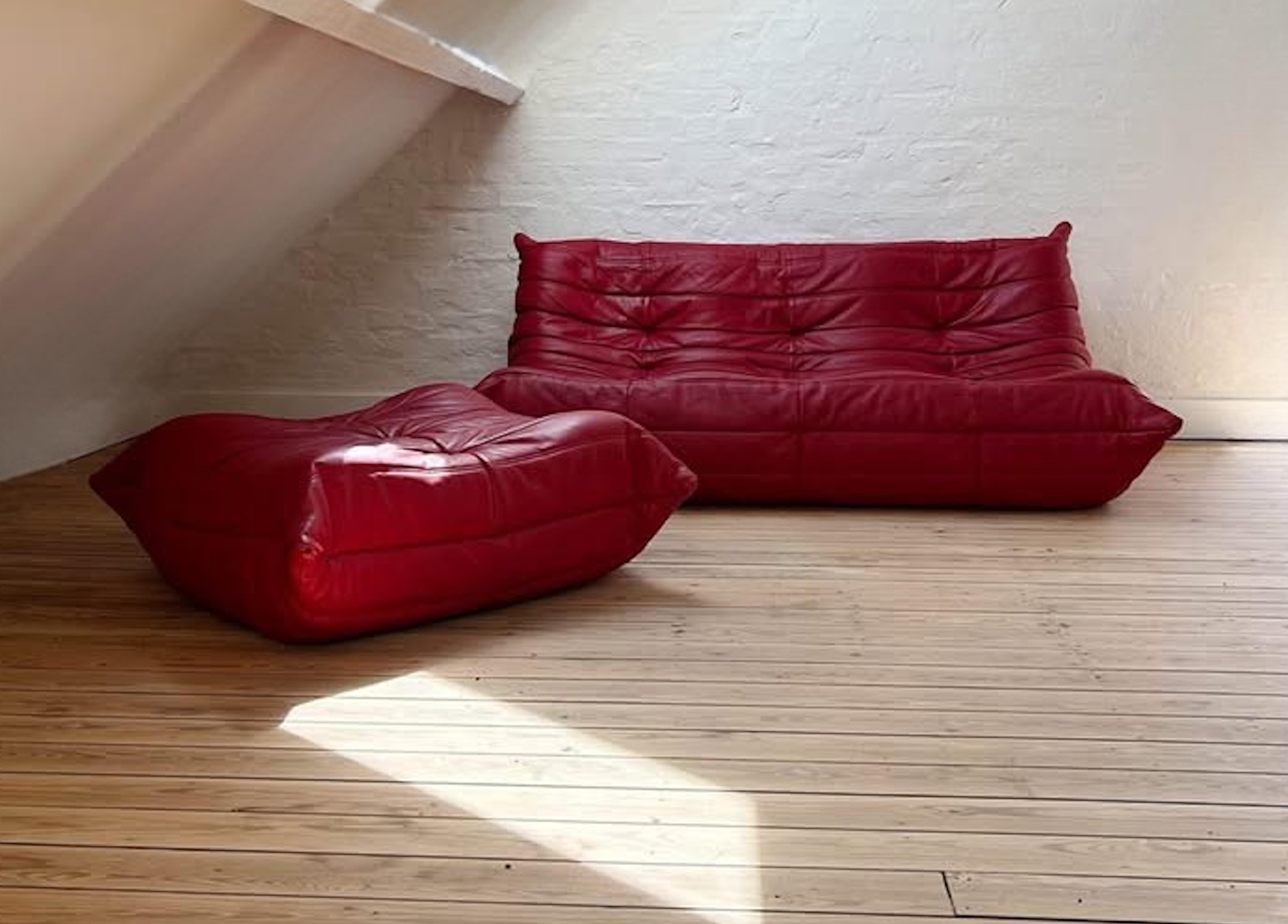 Sofa Togo 3 Seaters et son ottoman de Ligne Roset, 1970 Bon état - En vente à Tourinnes-la-Grosse (Beauvechain), BE