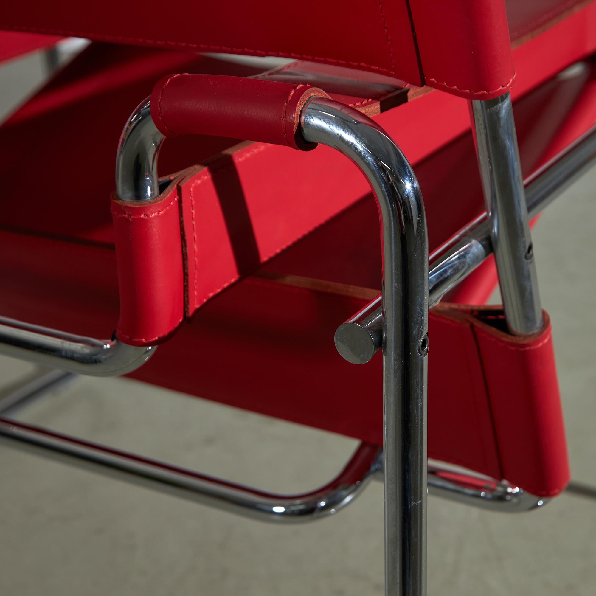 Red Leather Wassily Chair by Marcel Breuer for Knoll, 1920s For Sale 1