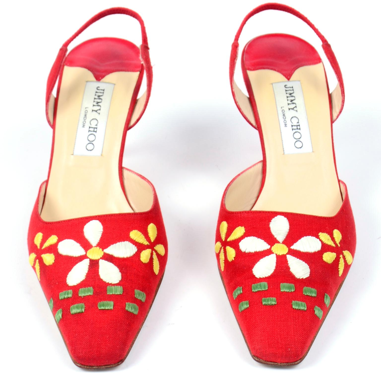 Red Linen Jimmy Choo Slingback Heel Shoes With Daisy Flowers In Excellent Condition In Portland, OR