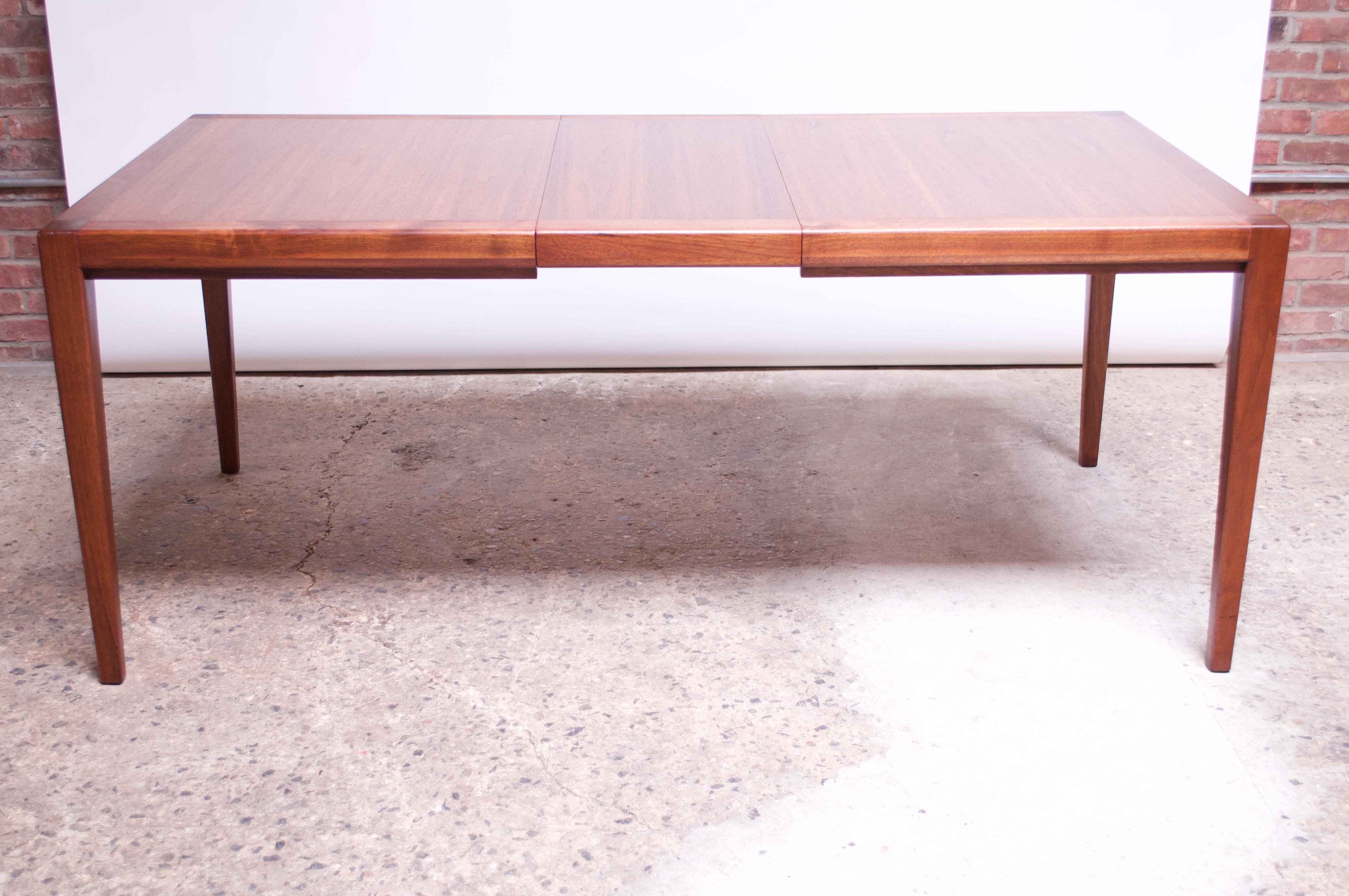 Mid-Century Modern Red Lion Table Company Walnut Dining Table with Two Leaves