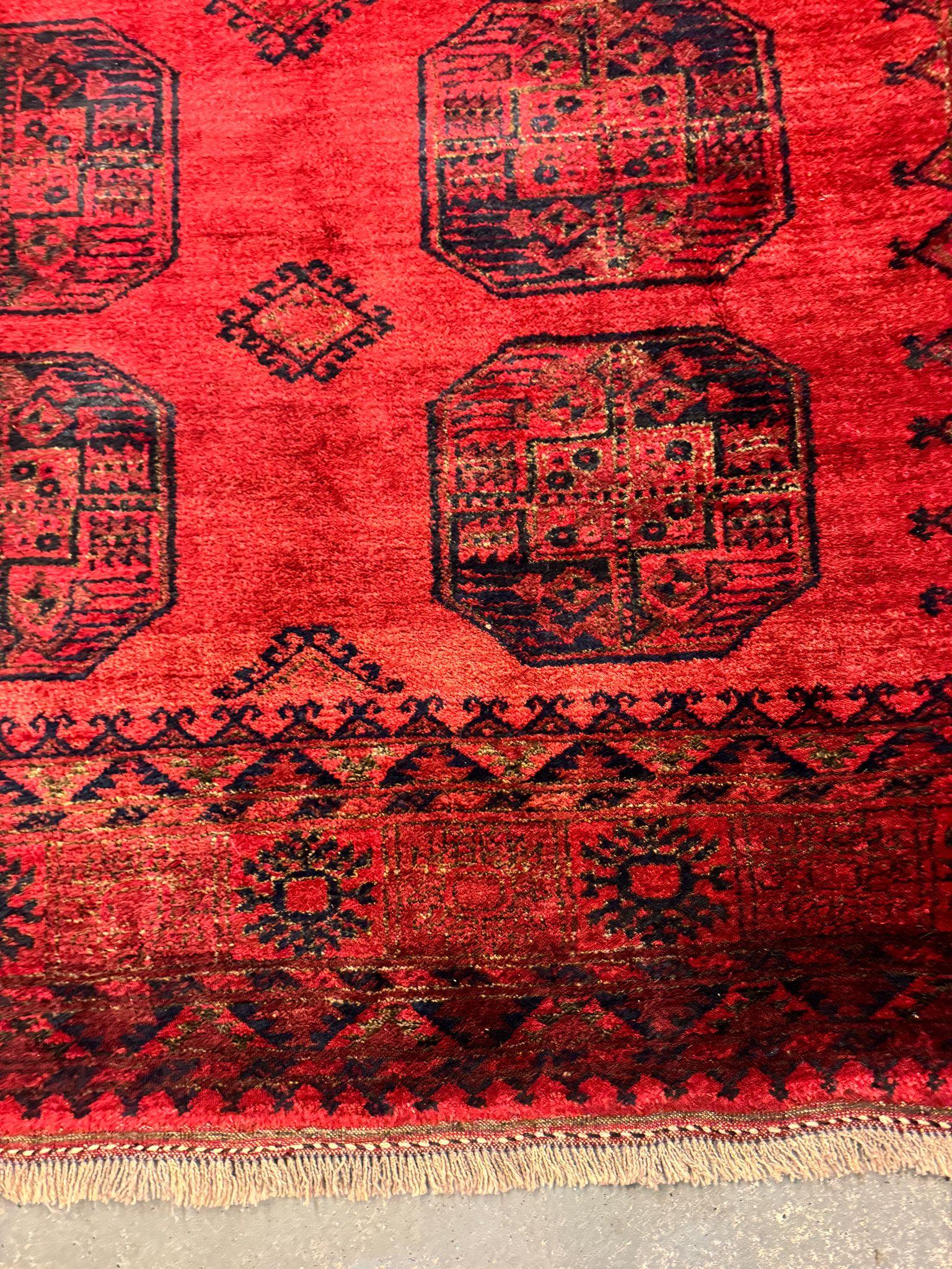 Tapis de salon rouge Tapis en laine fait à la main Tapis géométrique Afghan Tribal Excellent état - En vente à Wembley, GB