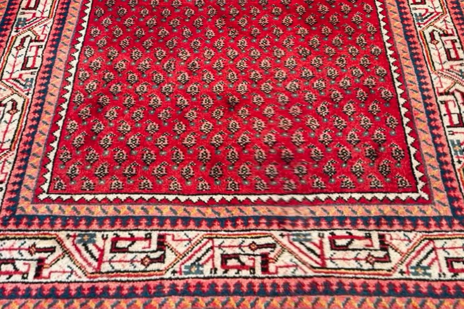 Alfombra Pequeña Mahal Roja - Rojo Llamativo (63x44) Tejido a mano en venta