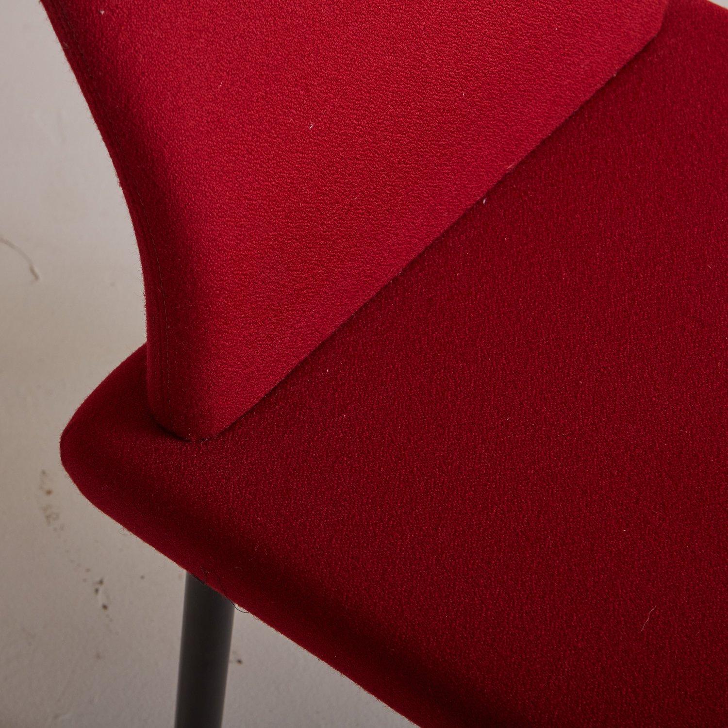 Red Mandarin Chair Attributed to Ettore Sottsass for Knoll, 1990s  In Good Condition For Sale In Chicago, IL