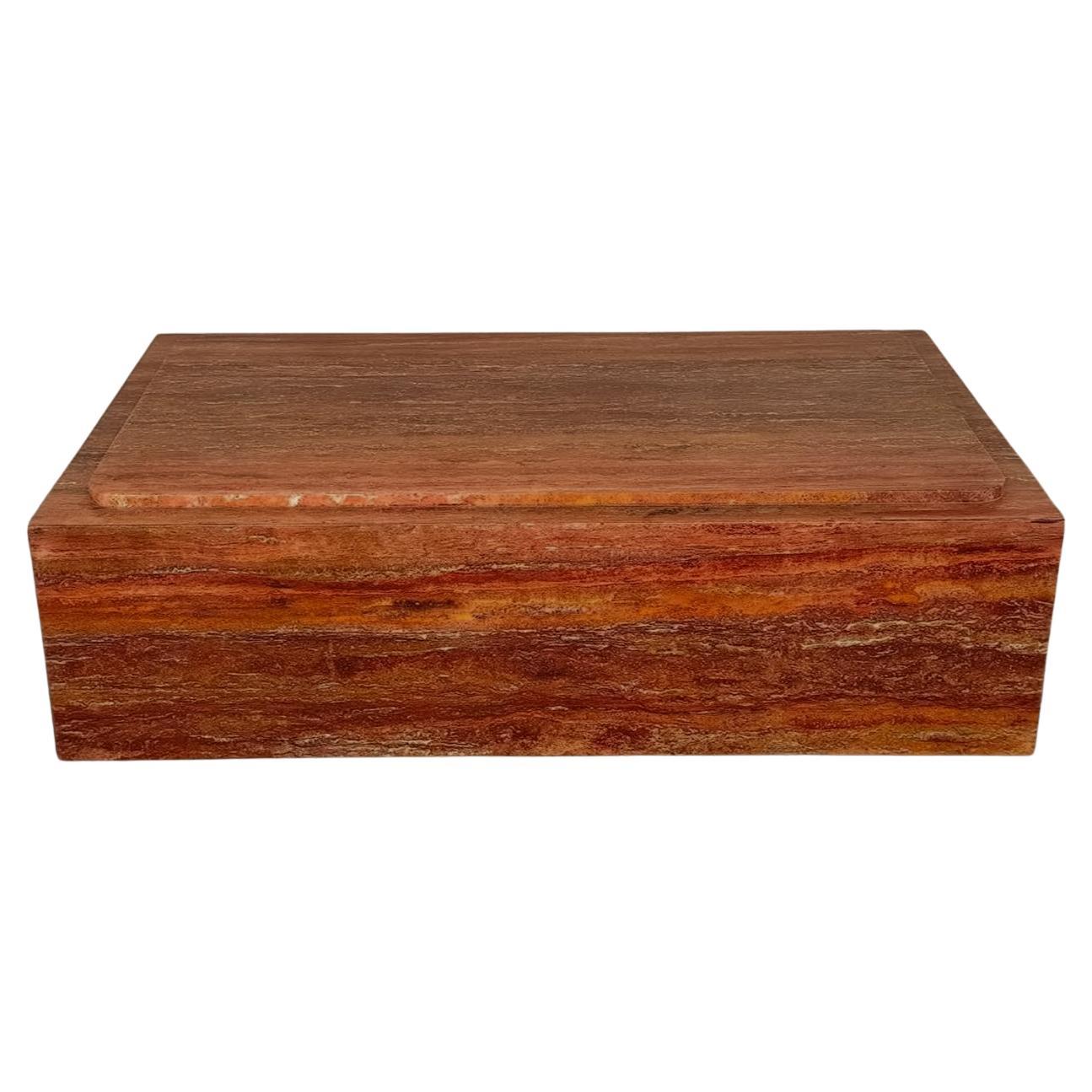 Red Marble Coffee Table en venta