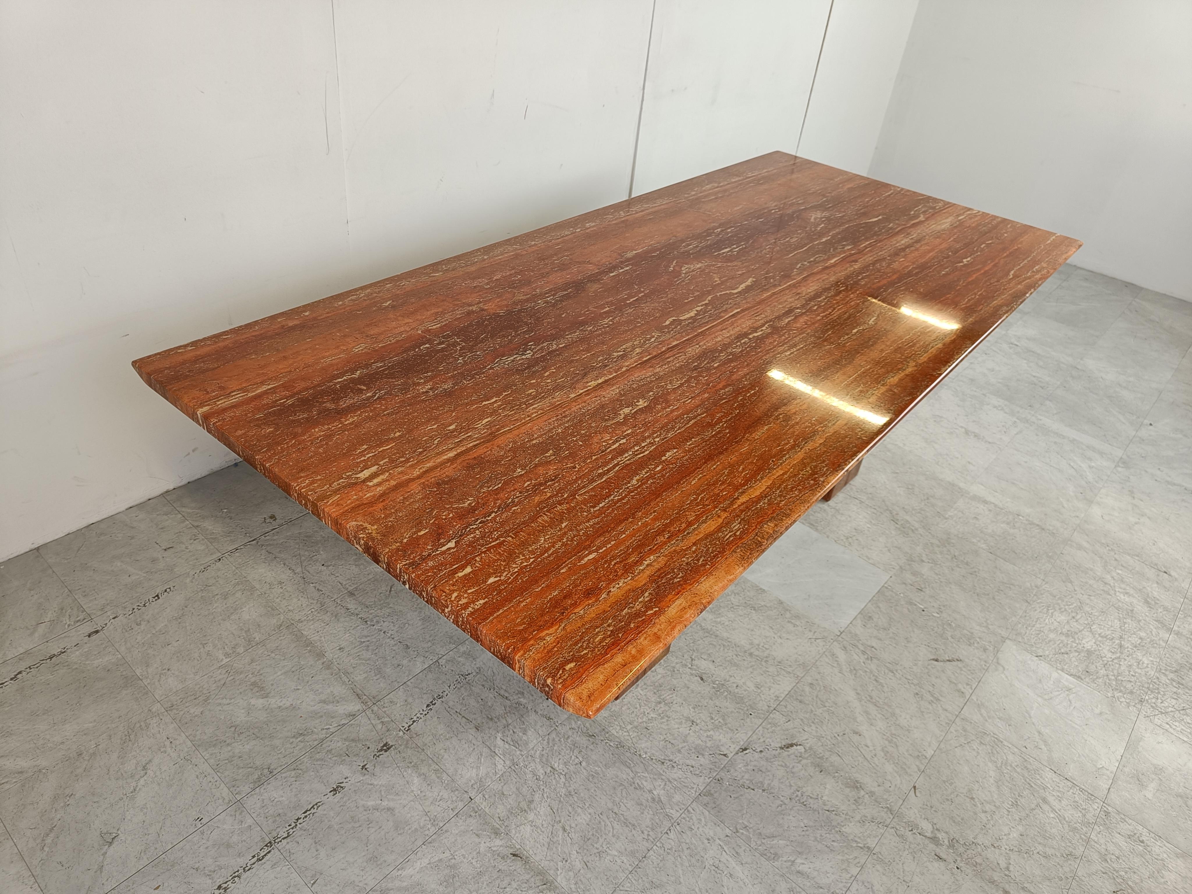 Red Marble Diapason Dining Table by Cattelan, 1970s In Good Condition In HEVERLEE, BE