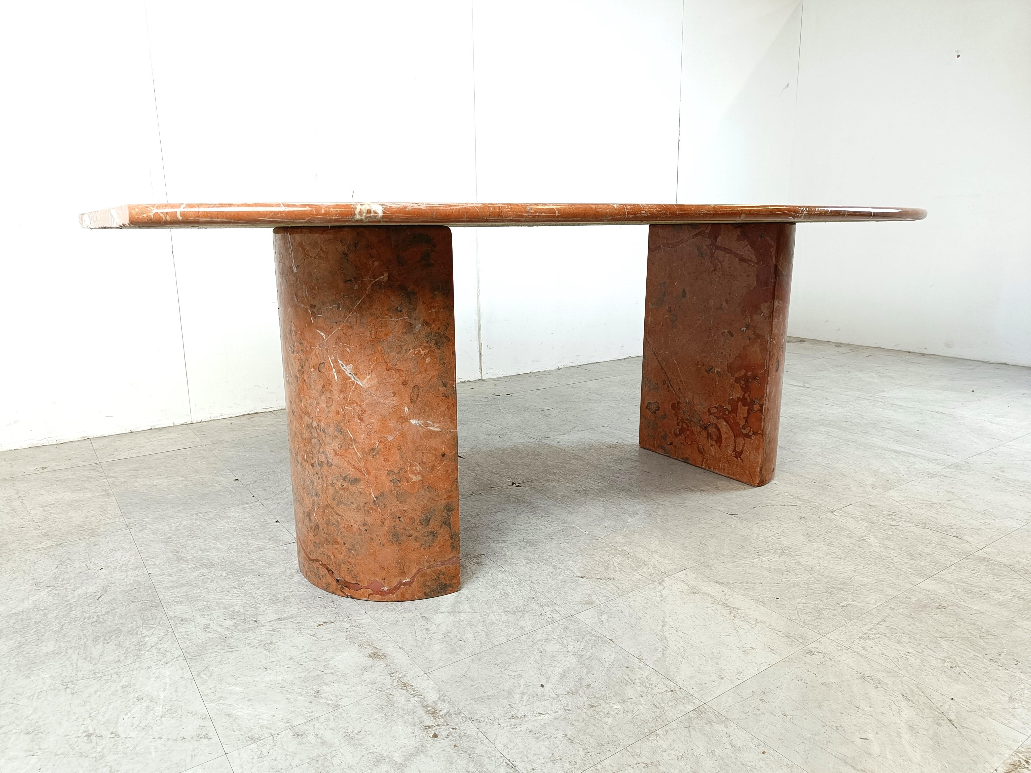 Red Marble oval dining table, 1970s  1