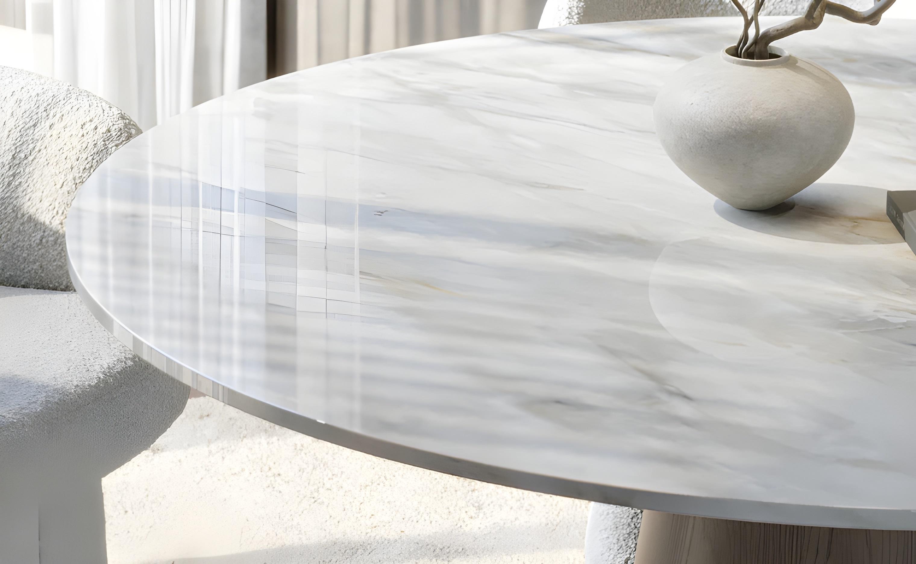 Mesa de Comedor Redonda de Mármol Rojo con Pedestal en Laca Borgoña Profunda- Mondo Design en venta 1