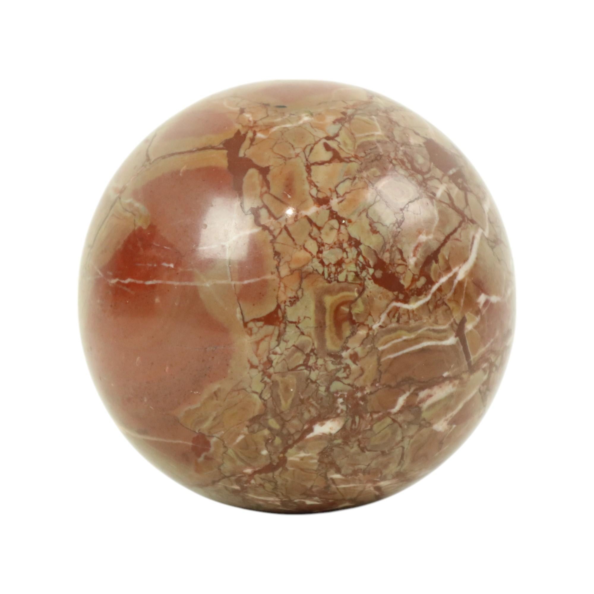 Lucidato Sfera di marmo rosso Gemma pesante d'epoca lucidata Ball 12cm in vendita