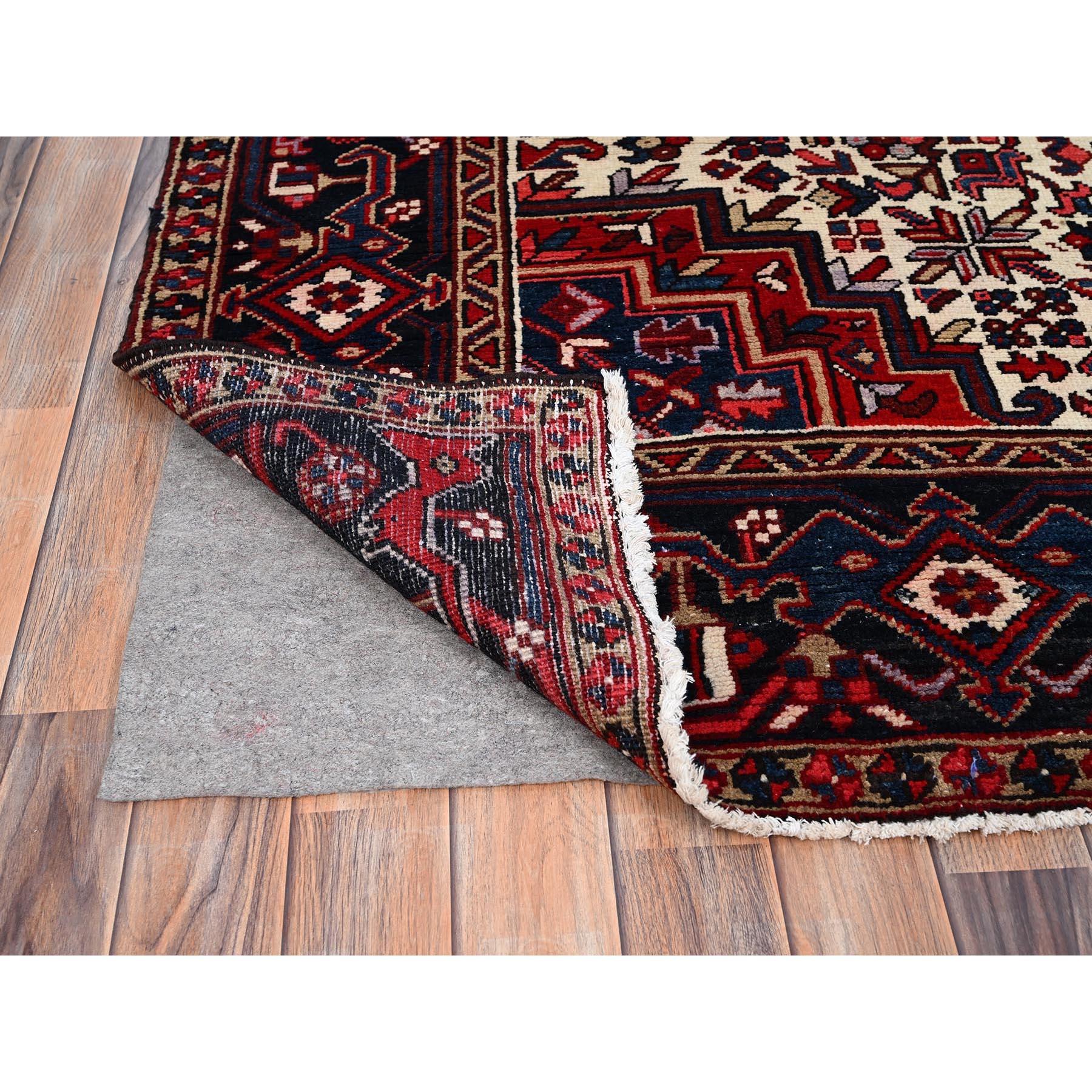 Red Medallion Hand Knotted Soft Wool Vintage Persian Heriz Rustic Look Clean Rug In Good Condition In Carlstadt, NJ