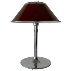 Lampe de bureau en métal rouge et chrome d'Atelj Lyktan, 1970, Suède