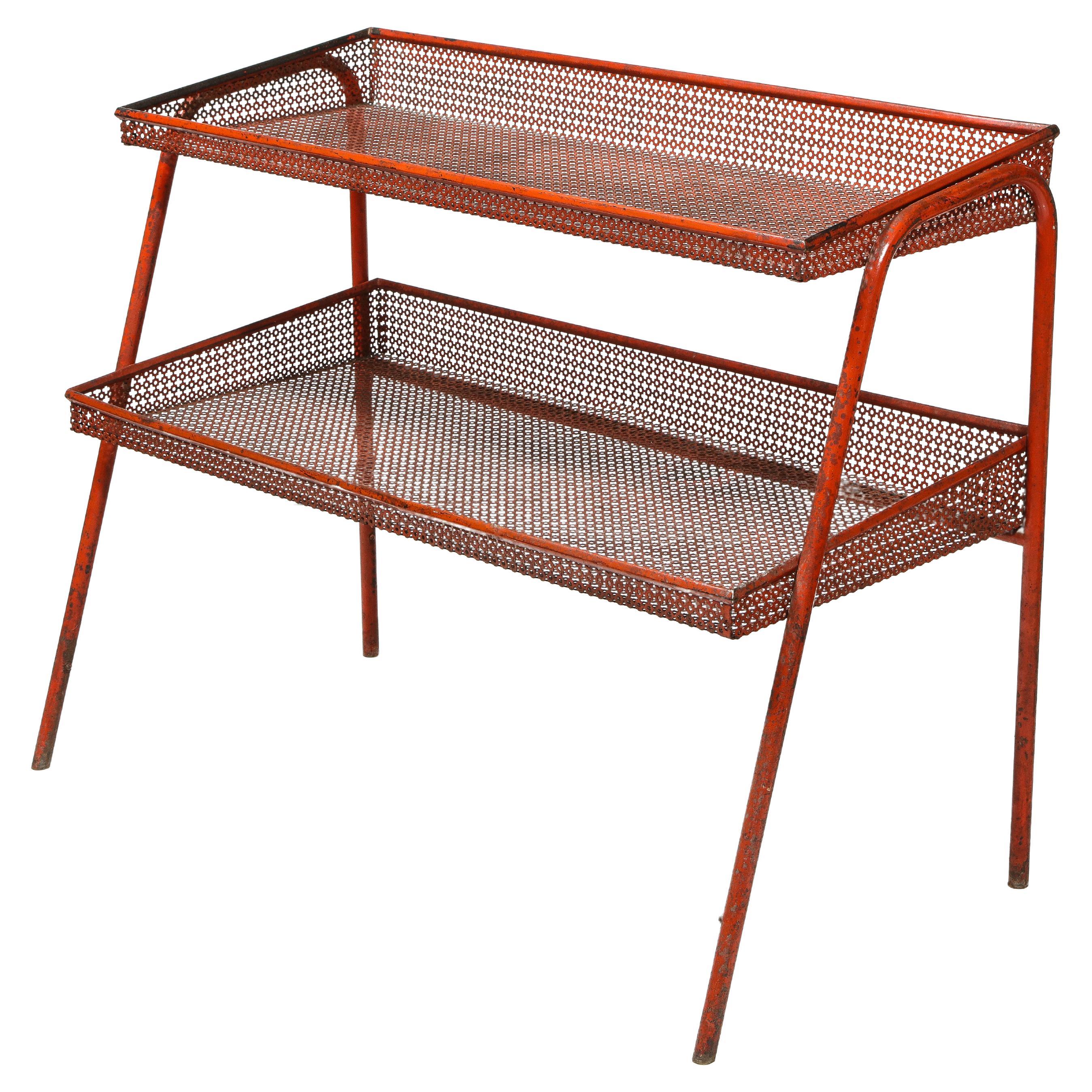 Estantería de metal rojo atribuida a Mathieu Mategot, Francia, c. 1940