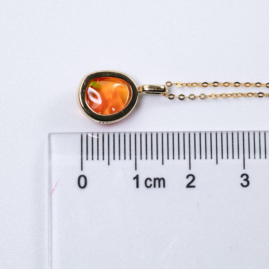 Collier pendentif en or jaune 18K avec opale de feu mexicaine rouge, diamant et tsavorite Pour femmes en vente